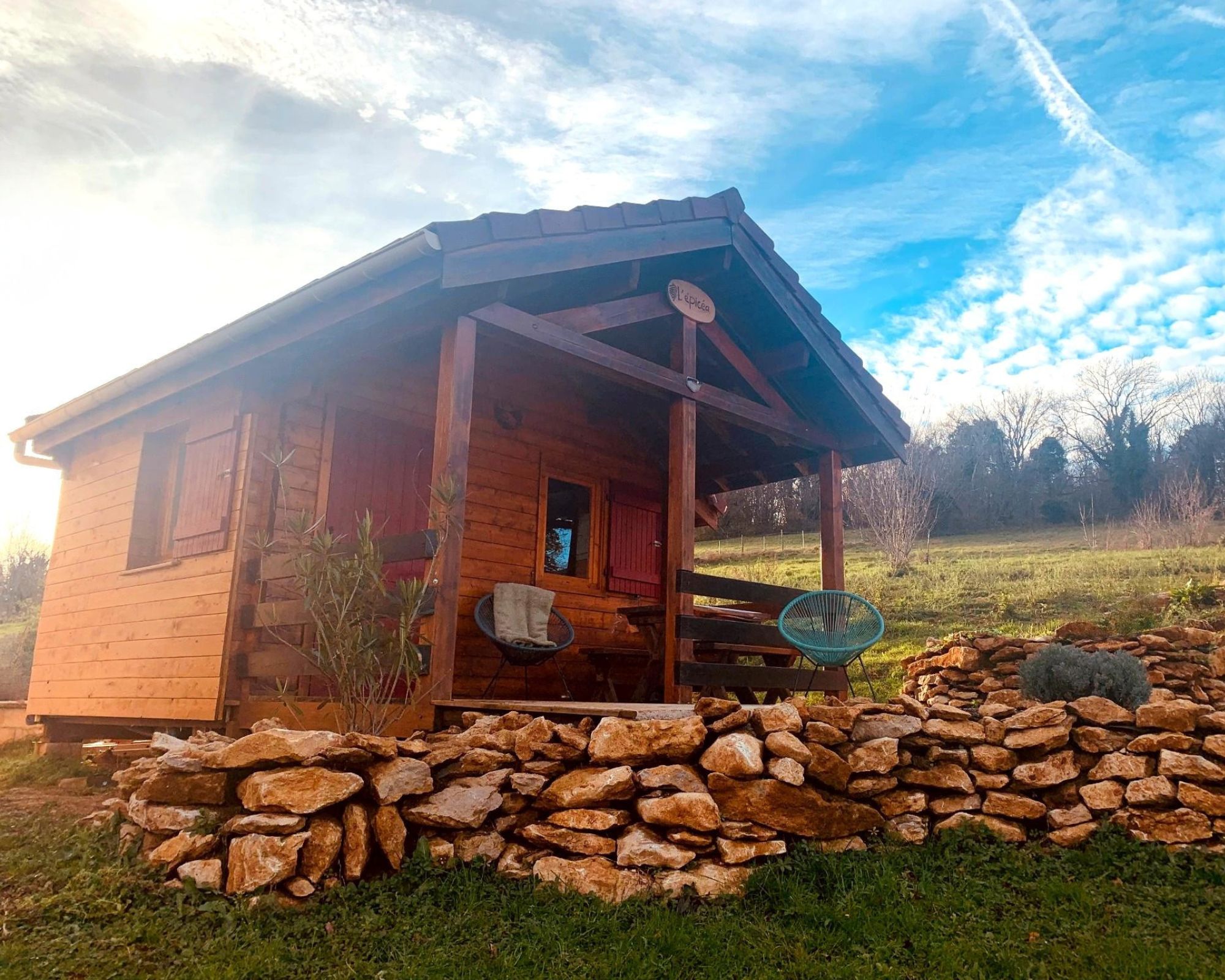 Chalet Nature Jura, chambre d'hôtes à Chamole