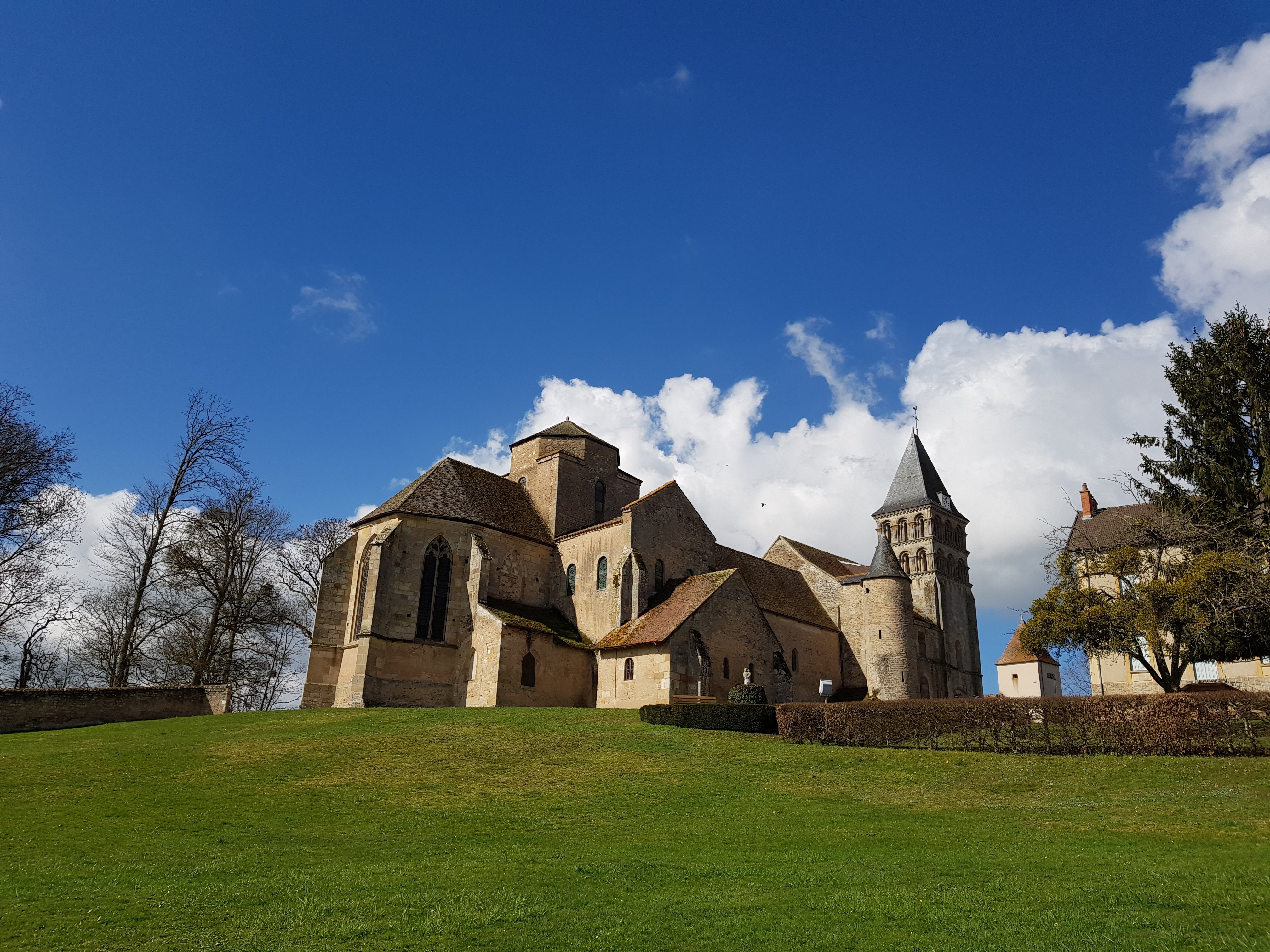 Visite guidée de l'église du Prieuré de Perrecy-les-Forges