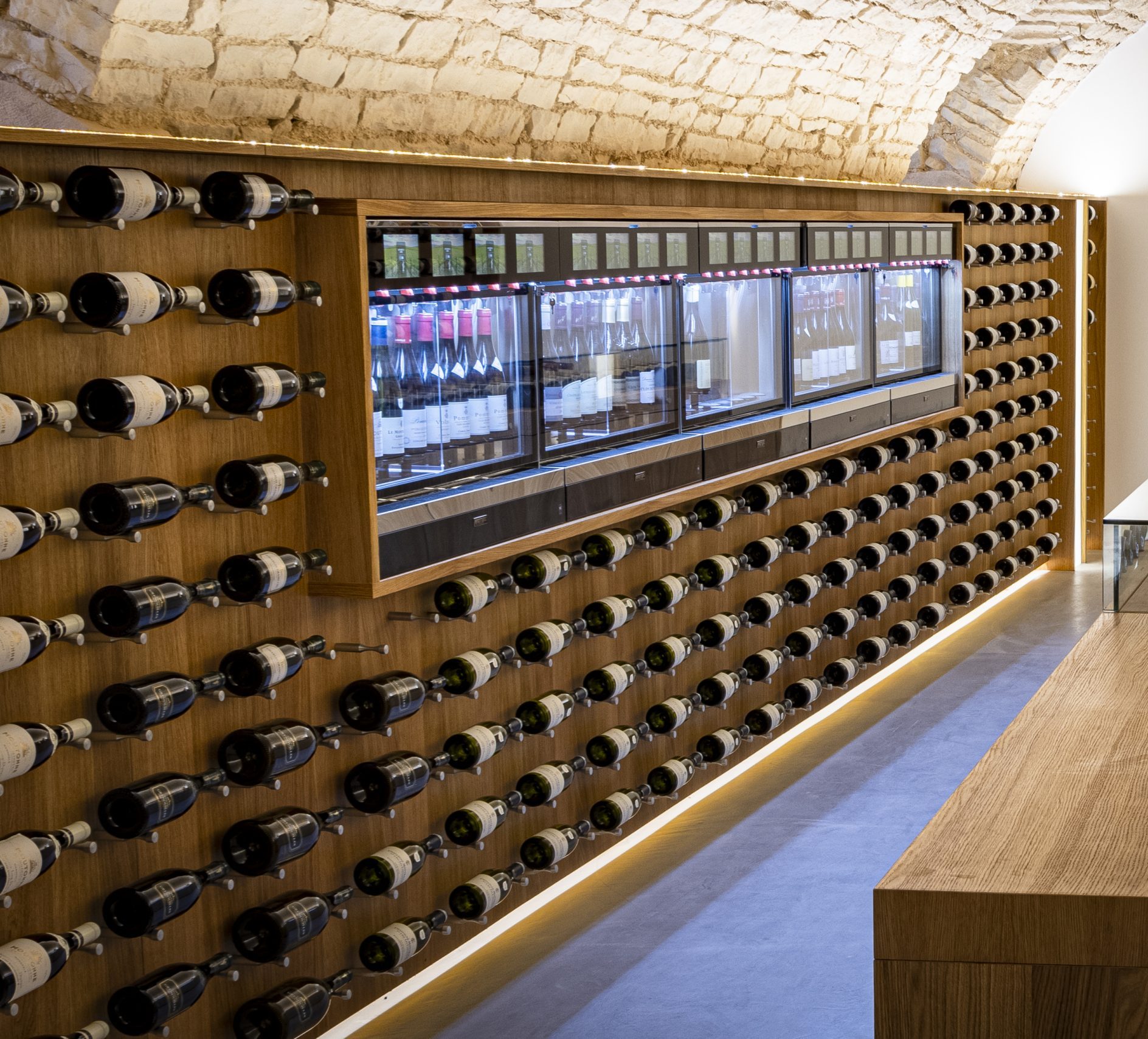 Enomatic-cave-de-la-cité