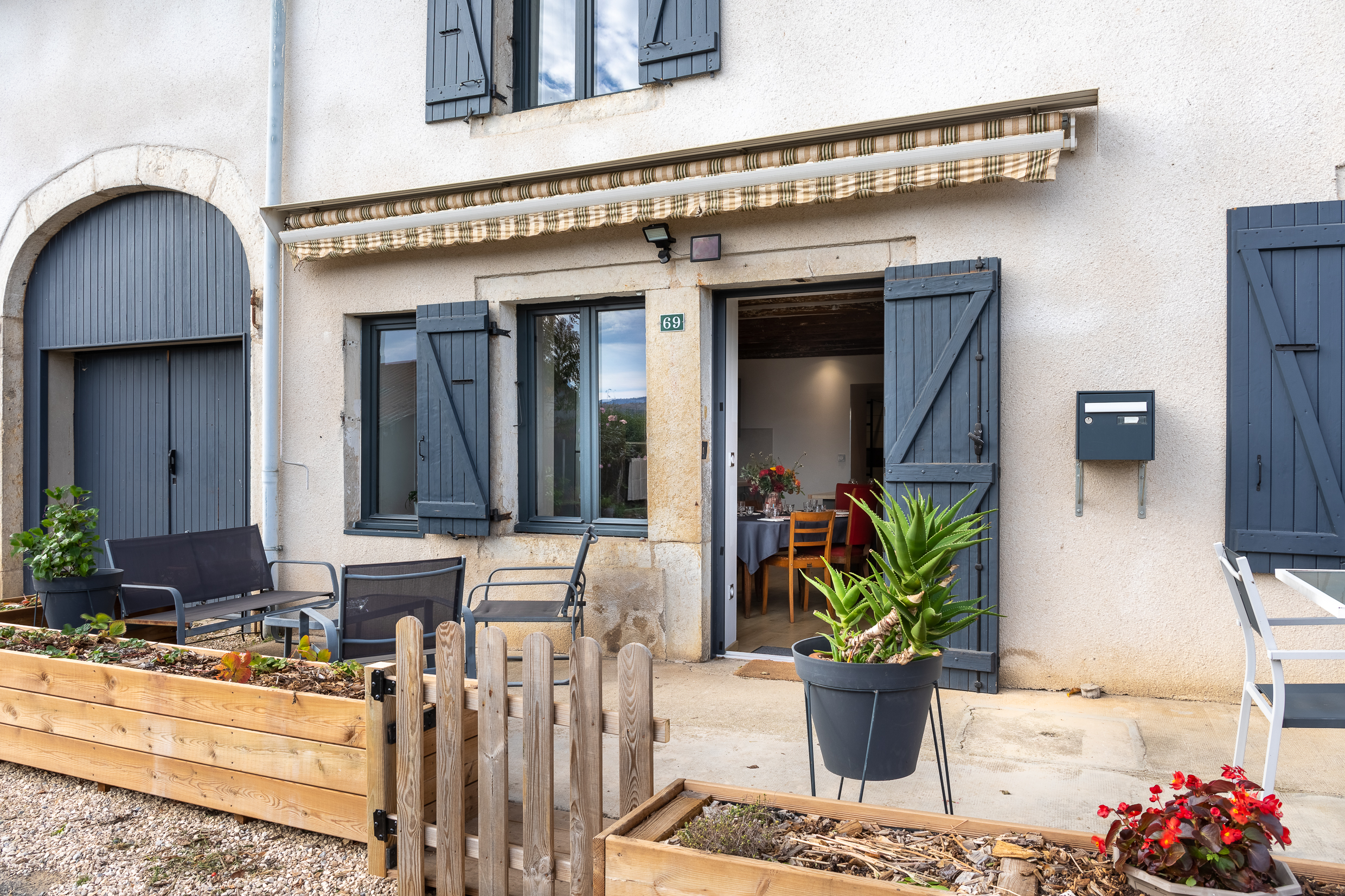 La maison d'à côté