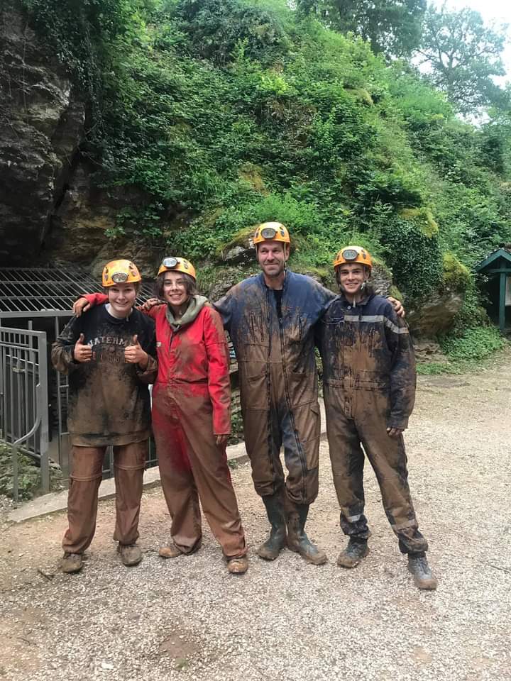 Grottes de Blanot Spéléologie