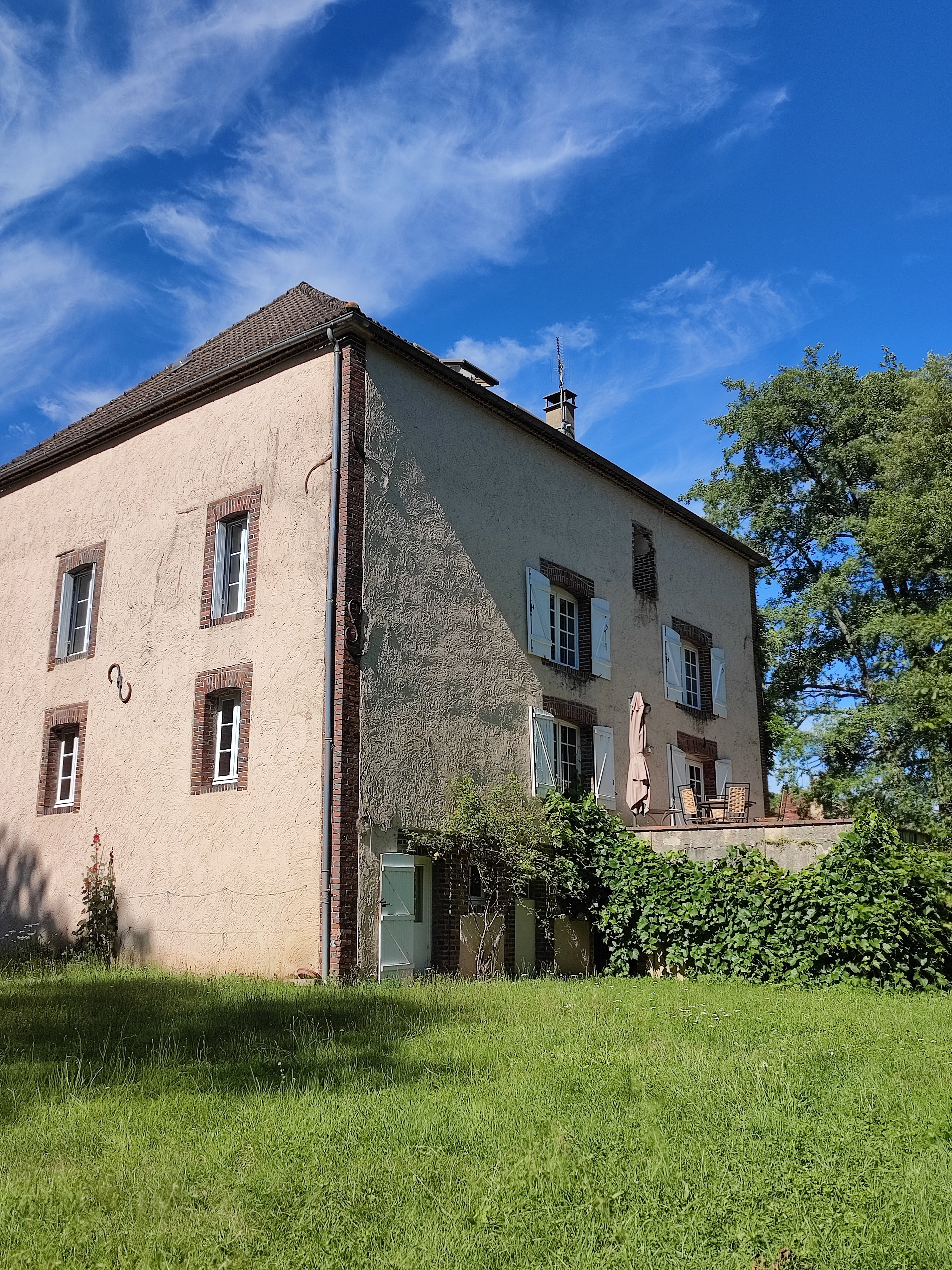 Le Moulin Grenon, chambre d'hôtes à Mézilles