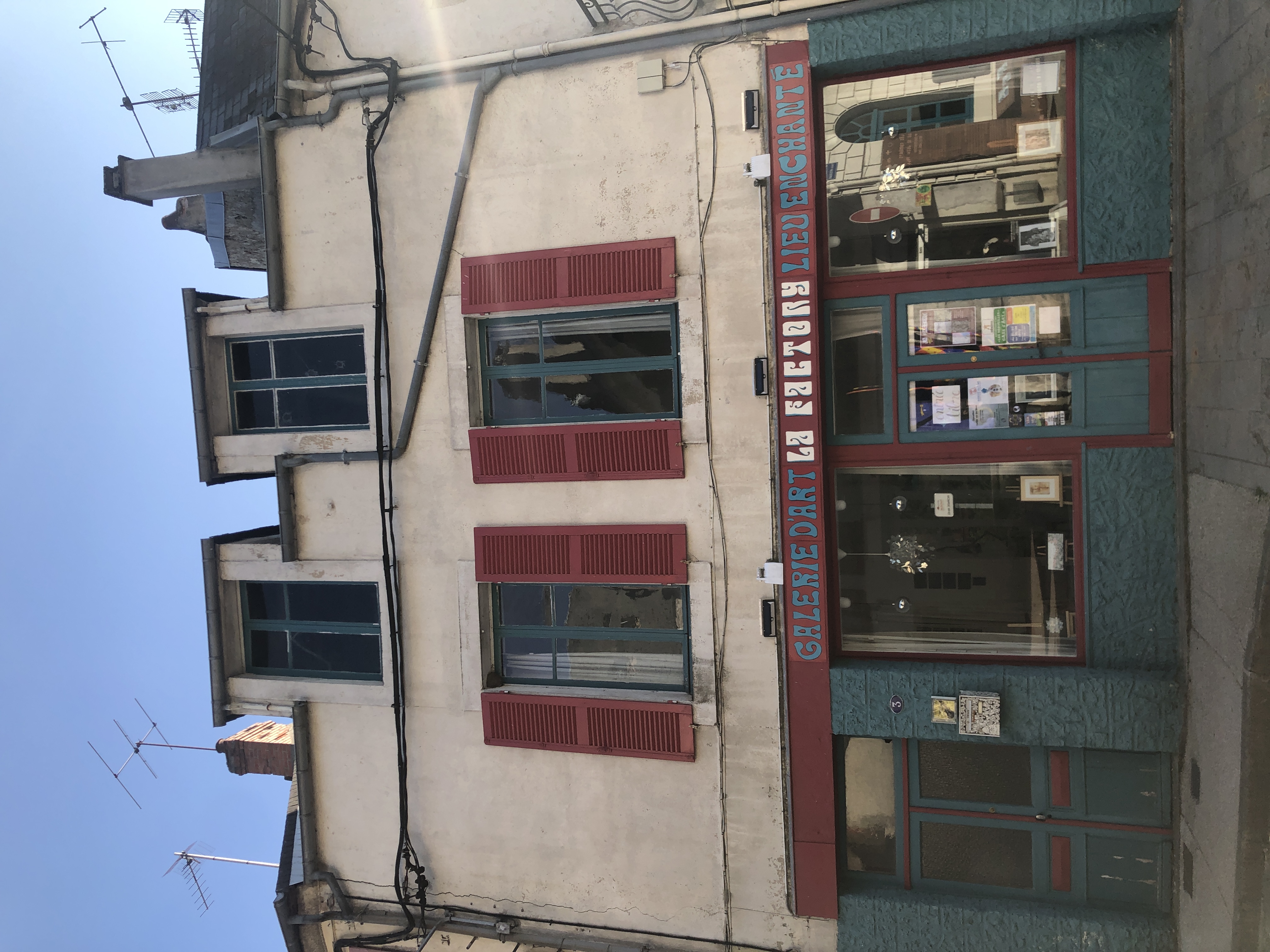Facade LaFactory 1
