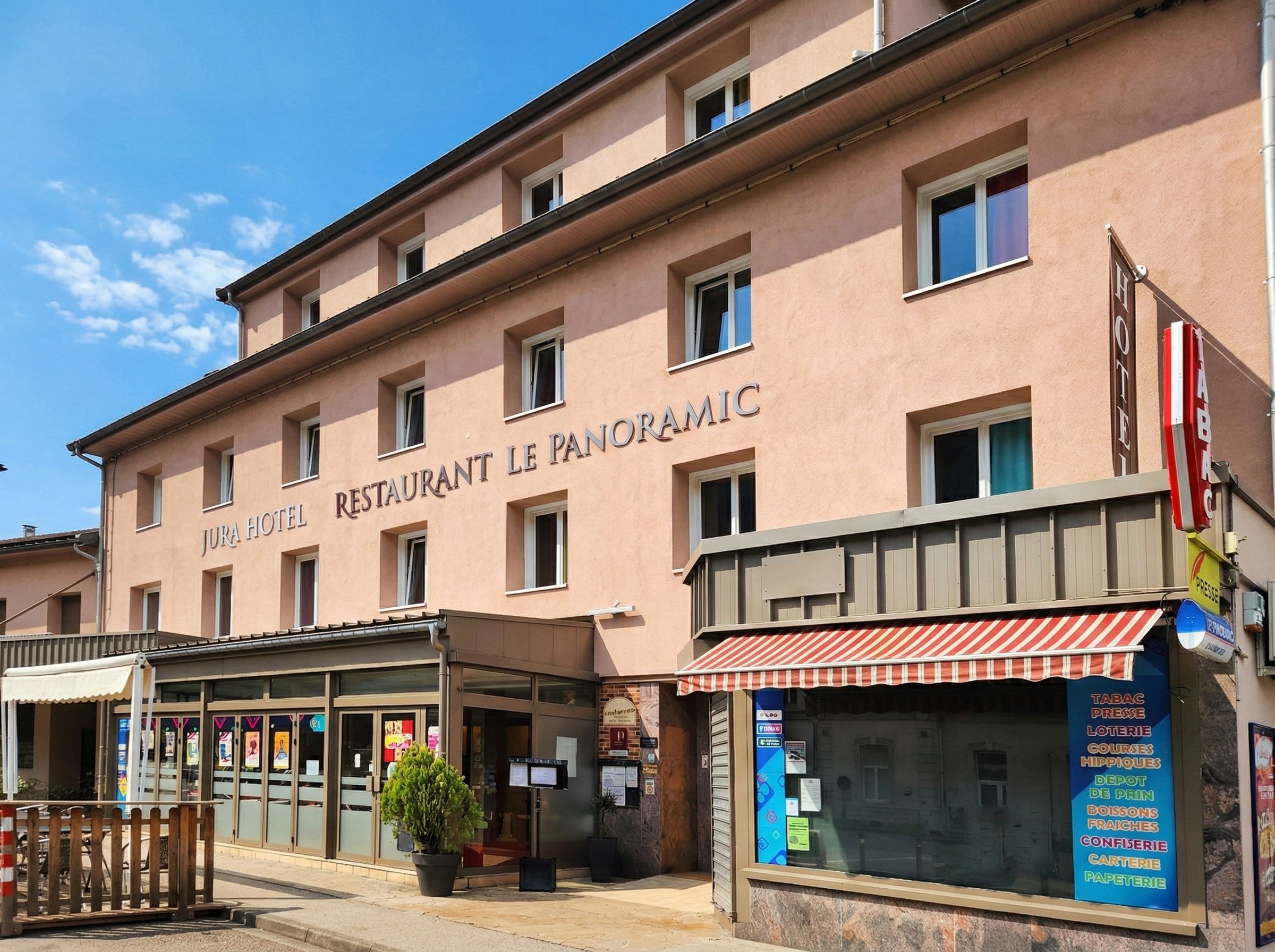 Jura Hôtel