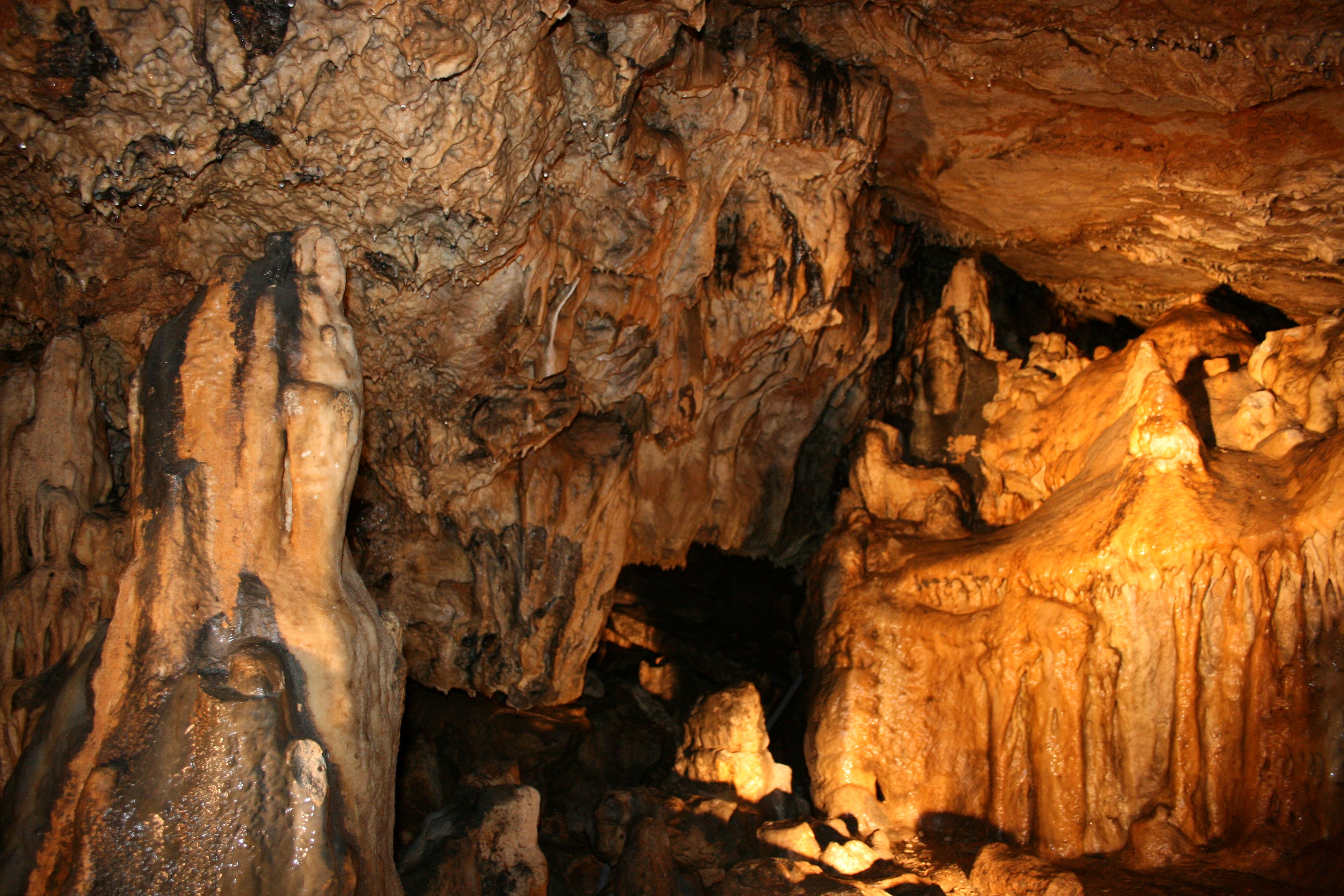 Grotte de Cravanche