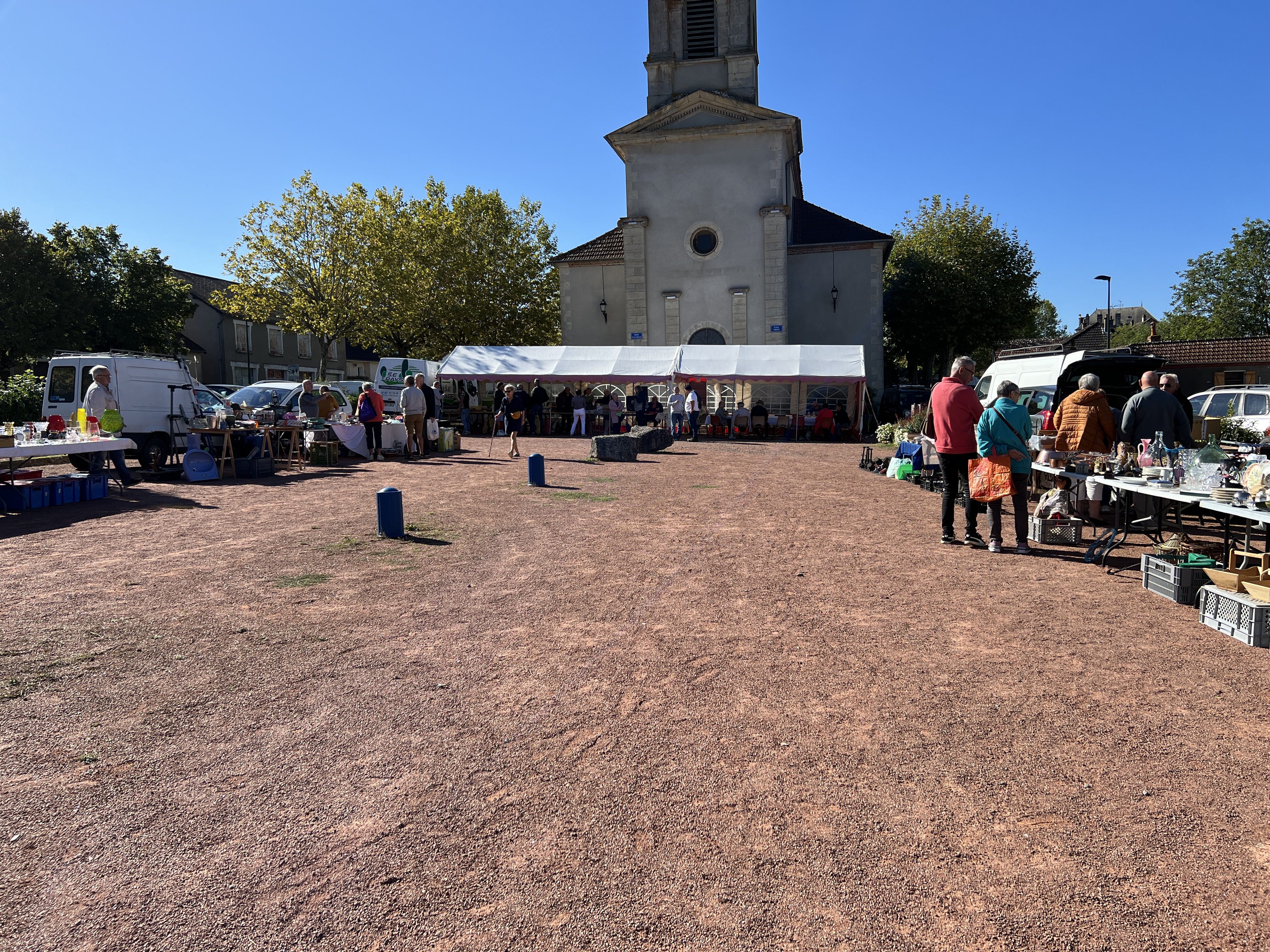 Brocante vide grenier