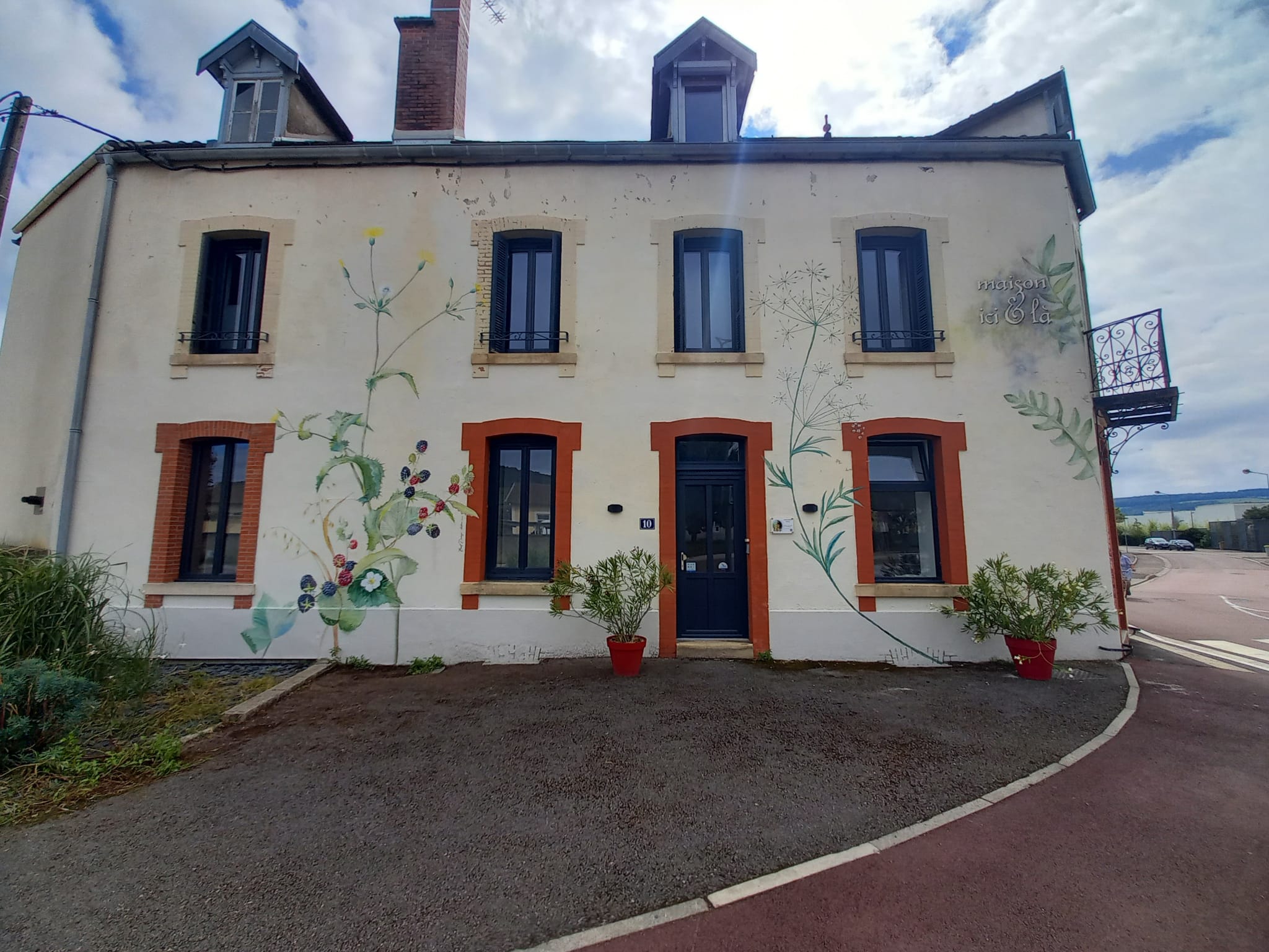 Maison Ici et Là, chambre d'hôtes à Venarey-les-Laumes
