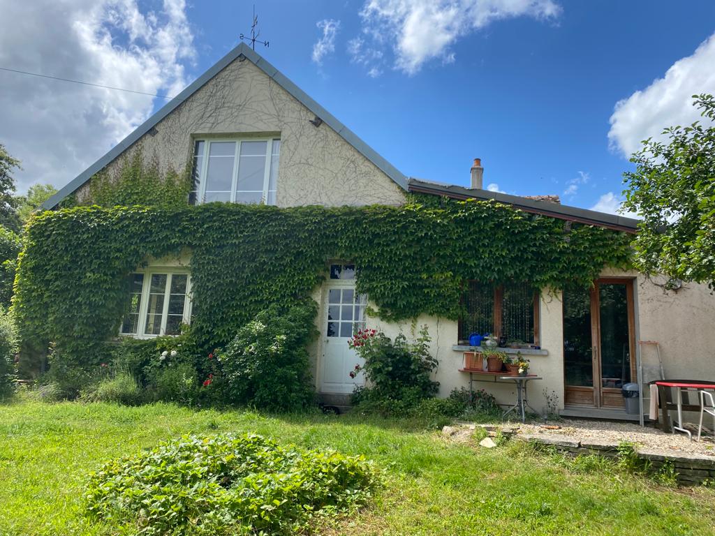 Le Relais Poyo, chambre d'hôtes à Arquian