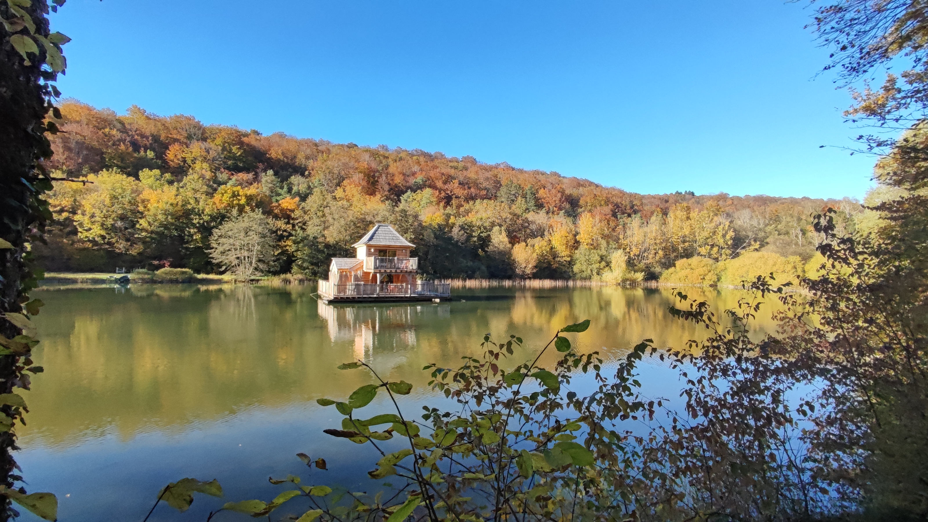 CABANE FLOTTANTE SPA – Domaine de la Combe Rossignol — image 34