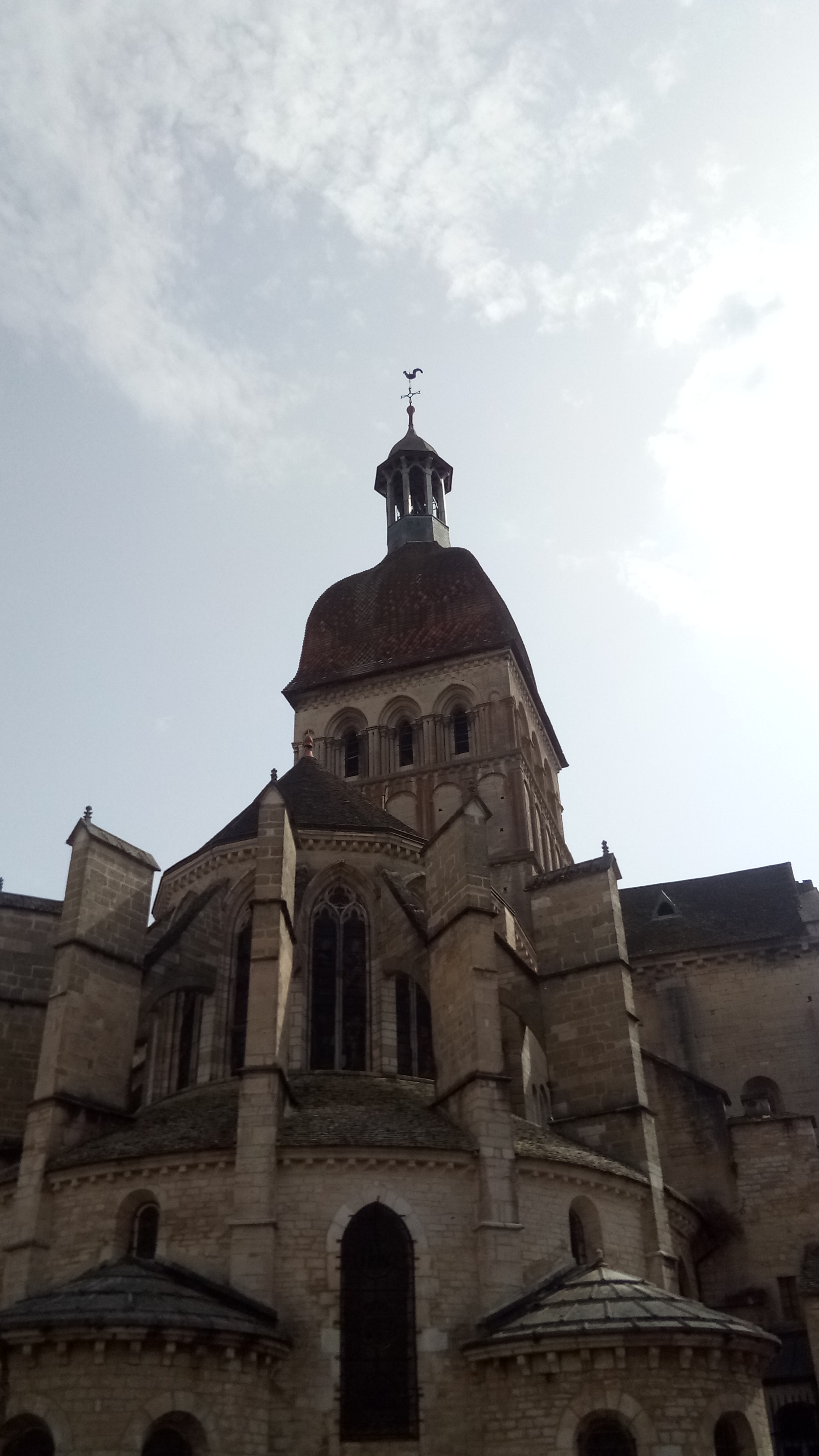Chevet de la basilique Notre Dame de Beaune