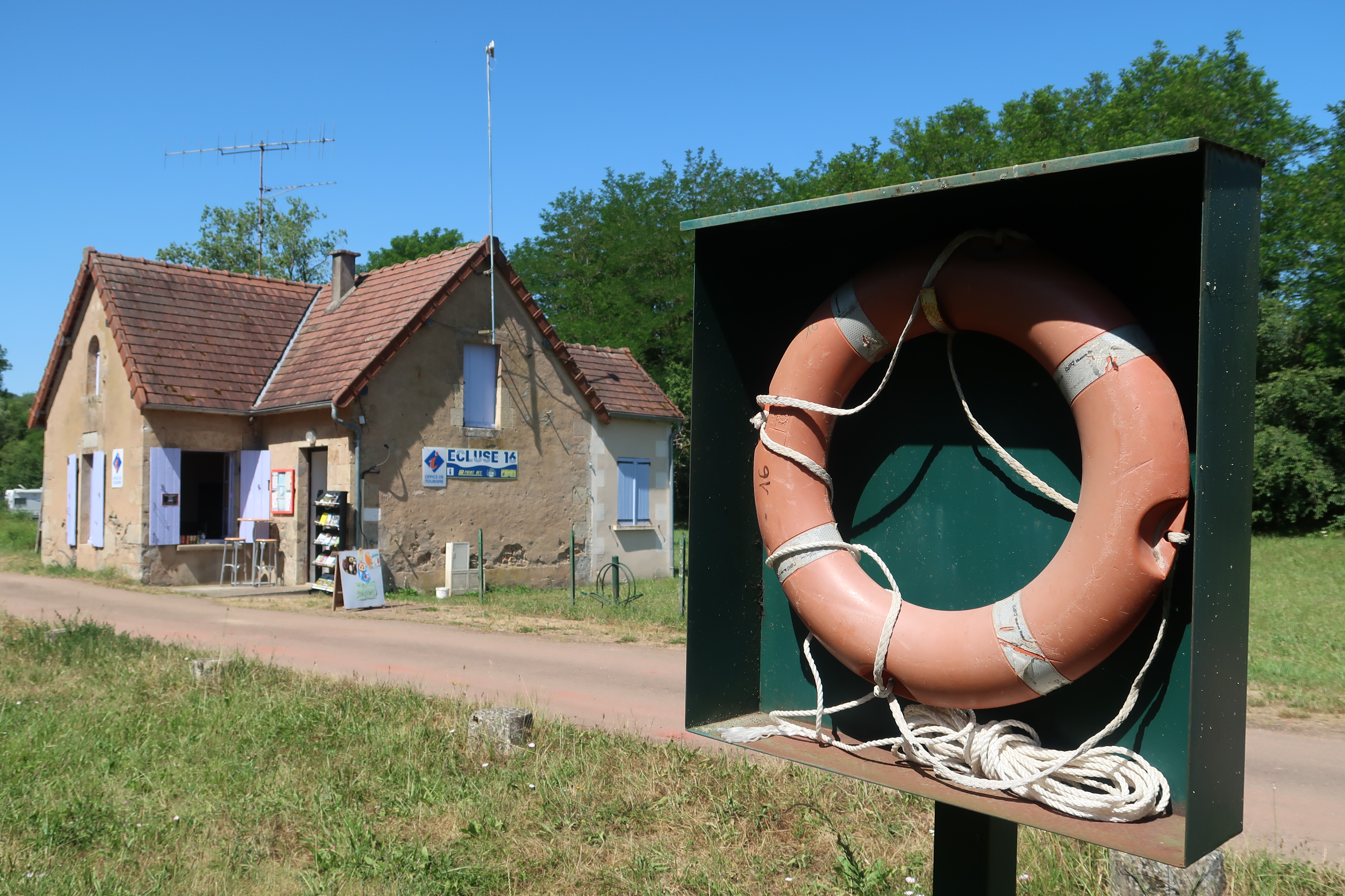 Office de tourisme Tannay-Brinon-Corbigny - Bureau d'Informations Touristiques de Sardy-les-Epiry — photo 2