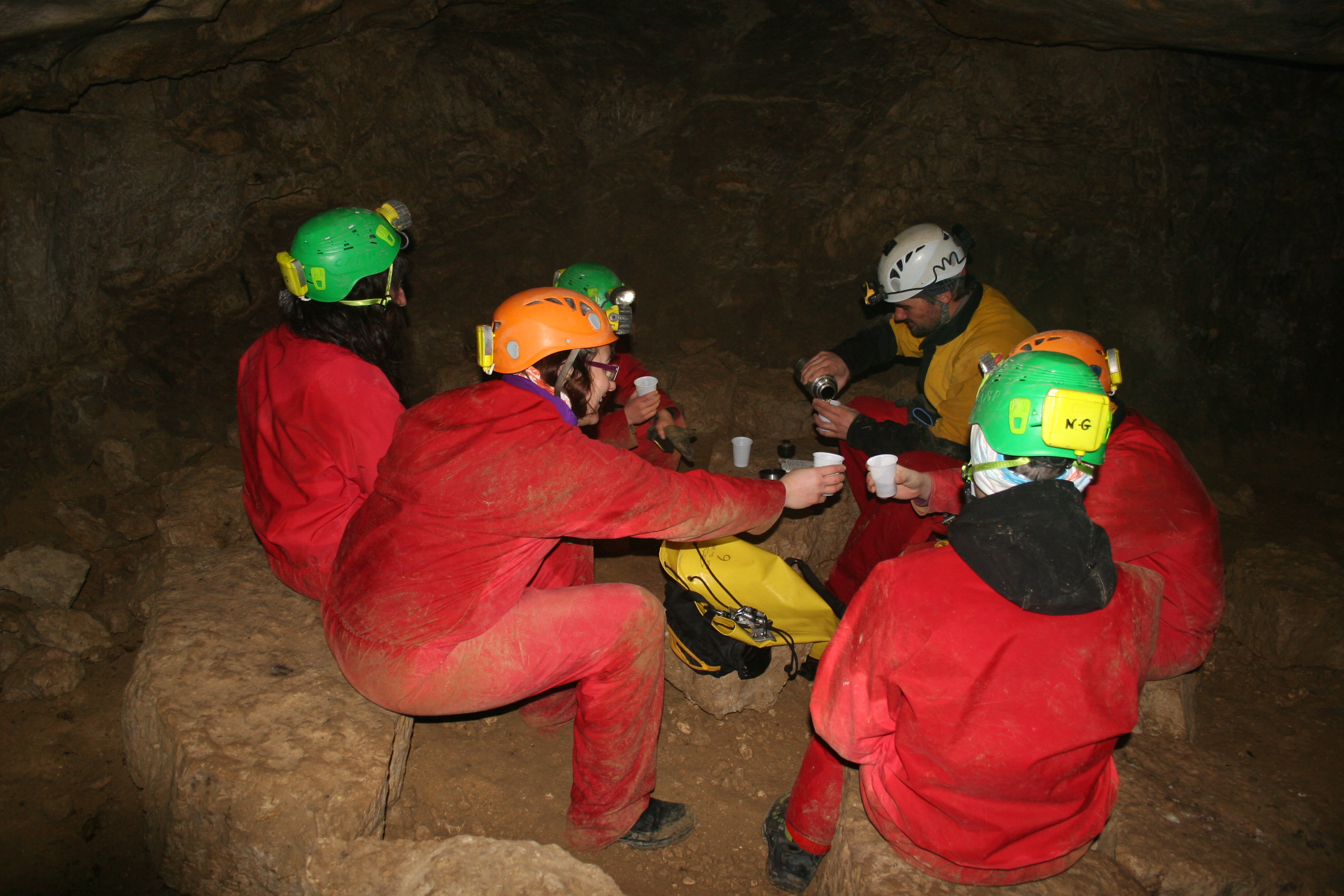 instant convivial boisson chaude grotte