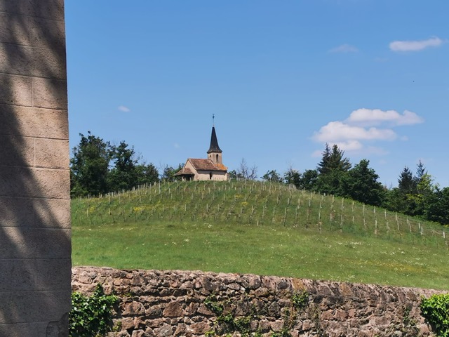 Proche de Montmelard