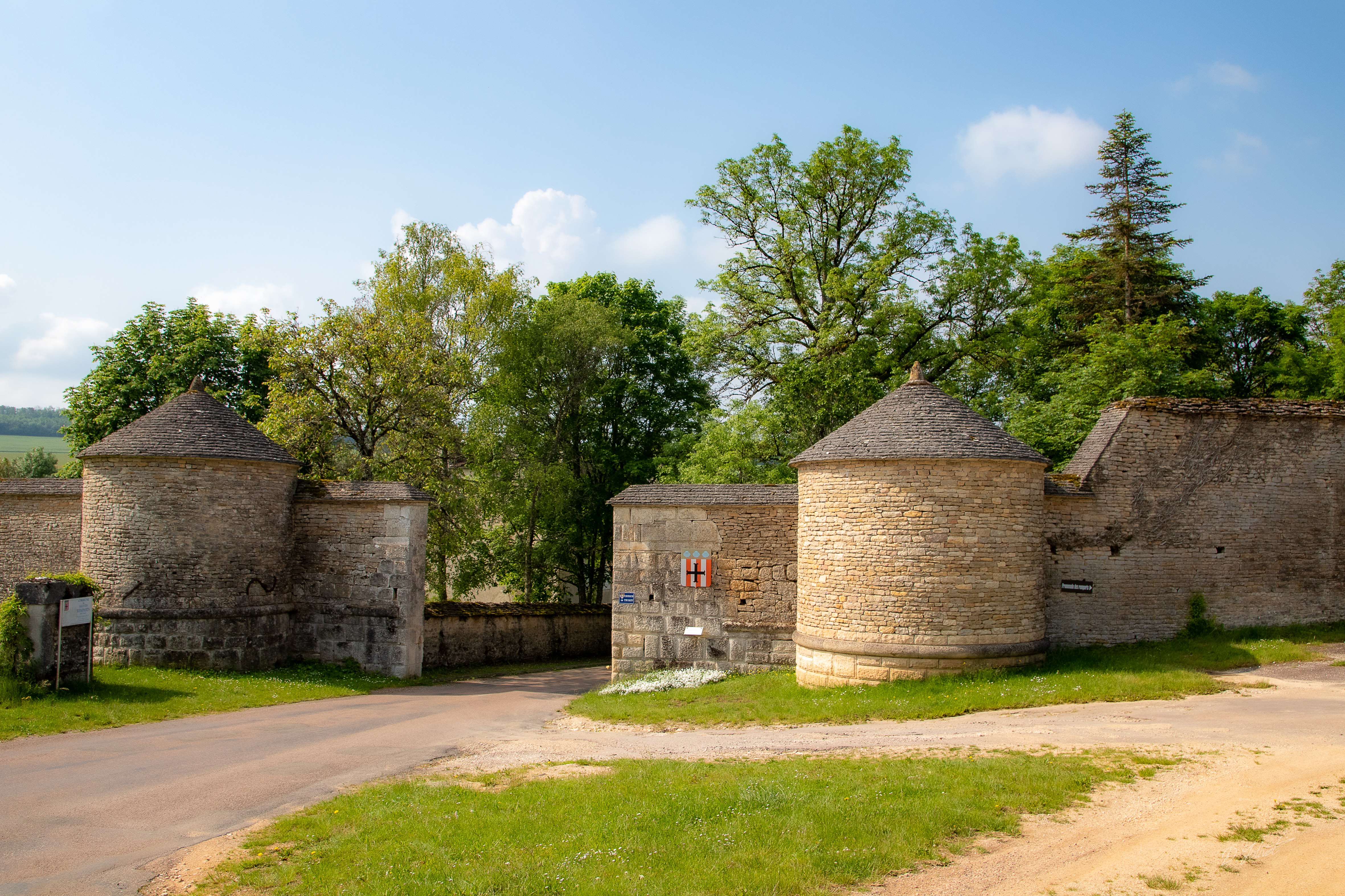 Village de Salives – labellisé Cités de Caractère — image 1