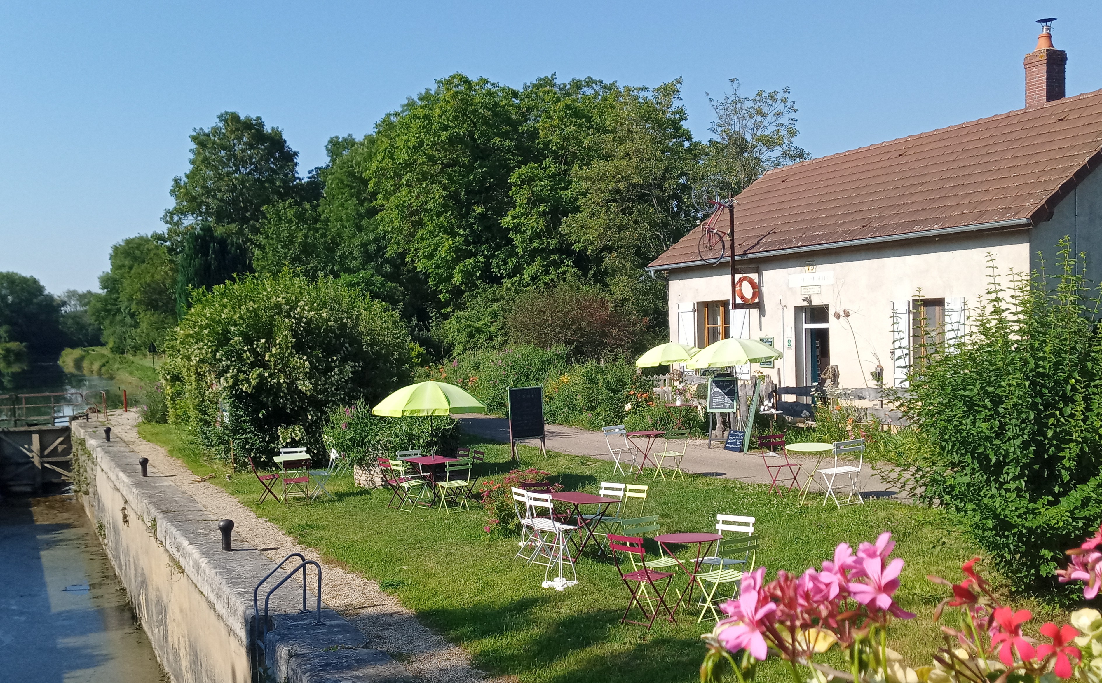 Au Bistrot du Canal - Restaurant