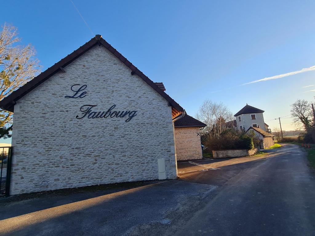 Le Faubourg