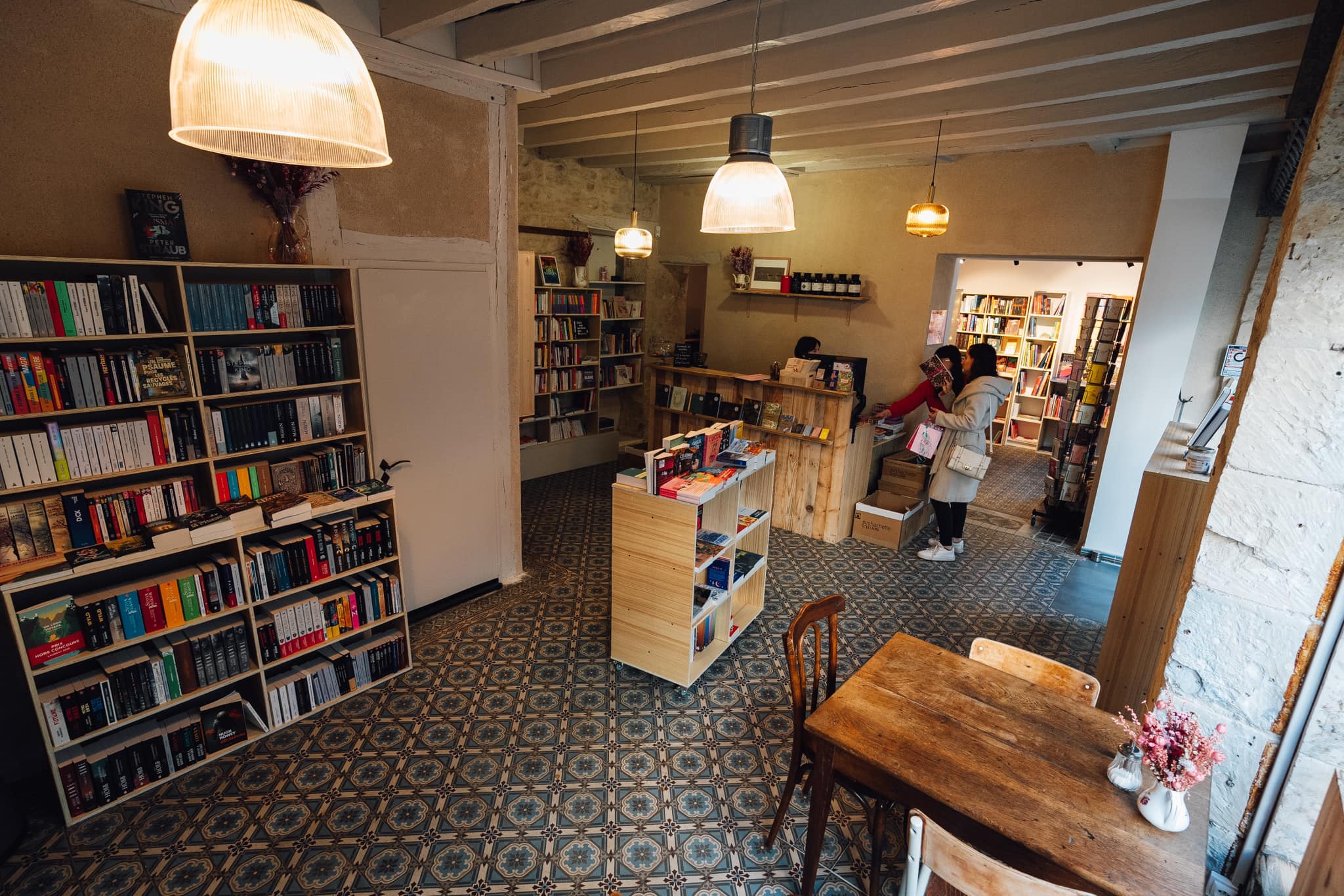 Les Audacieuses Librairie-Café, Nevers - photo 4