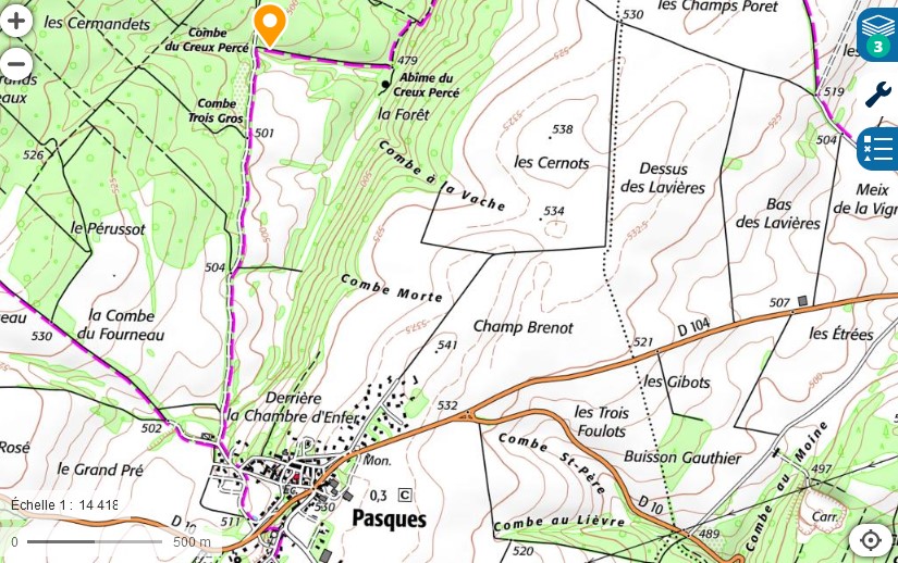 Descente dans le Creux Percé