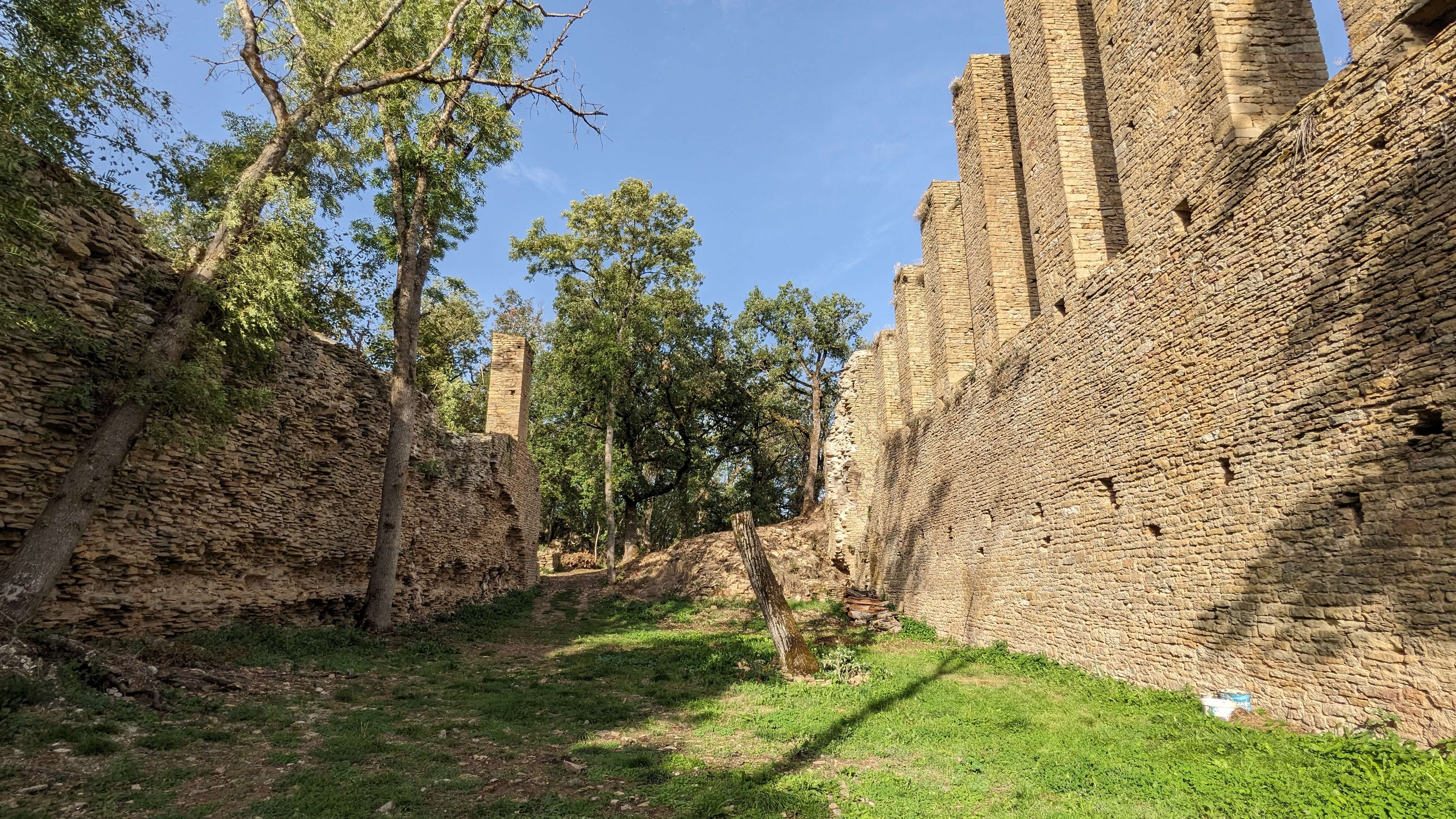 Lournand _ Chateau de Lourdon ©A. Sève _ Cluny Sud Bourgogne (21)