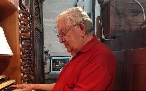 Les 50 ans  de la nomination de Michel Tissier, organiste titulaire à Beaune, fêtés lors des concerts d'orgue de  juillet à Notre-Dame.