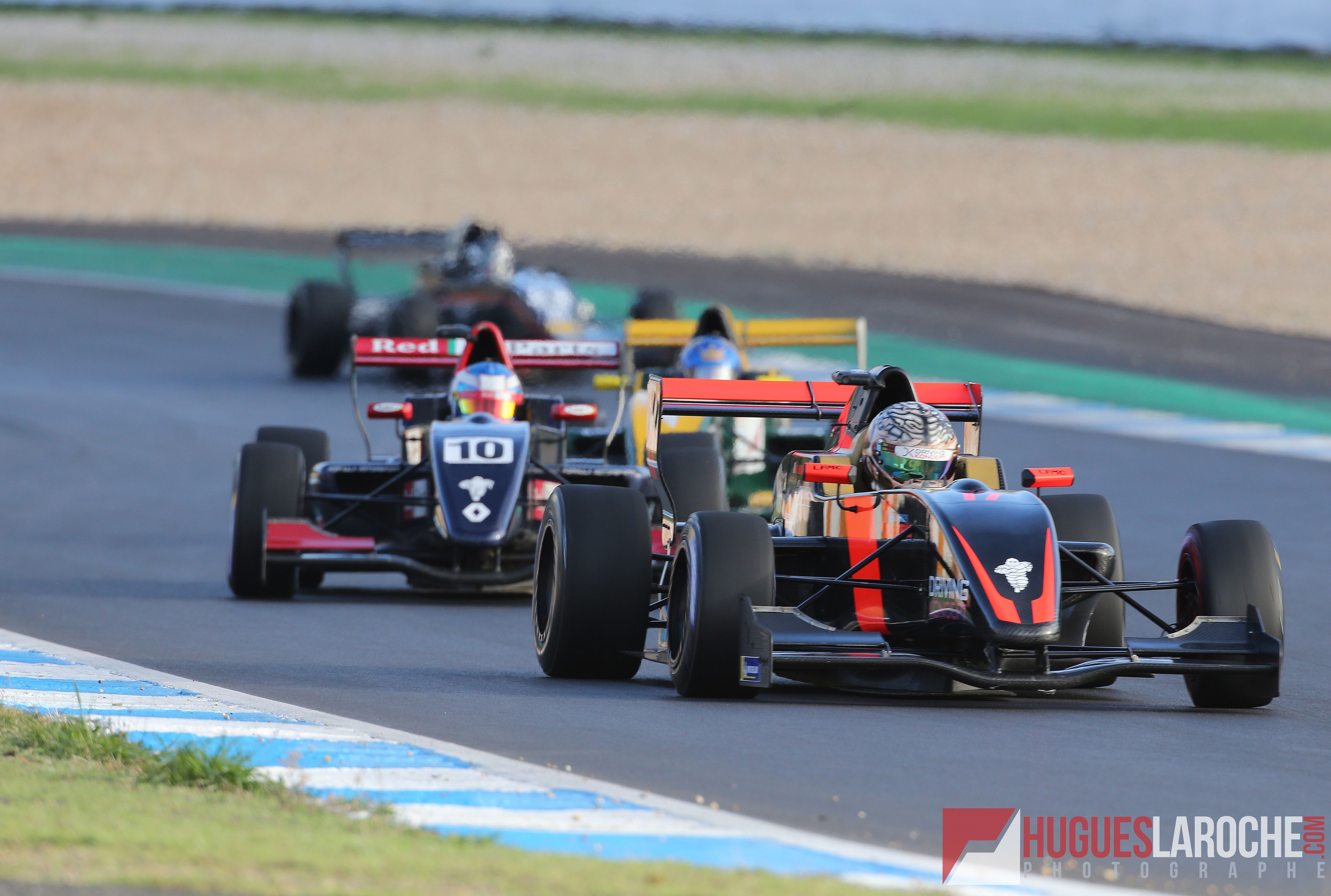 MONOPLACE-1CATEGORIES