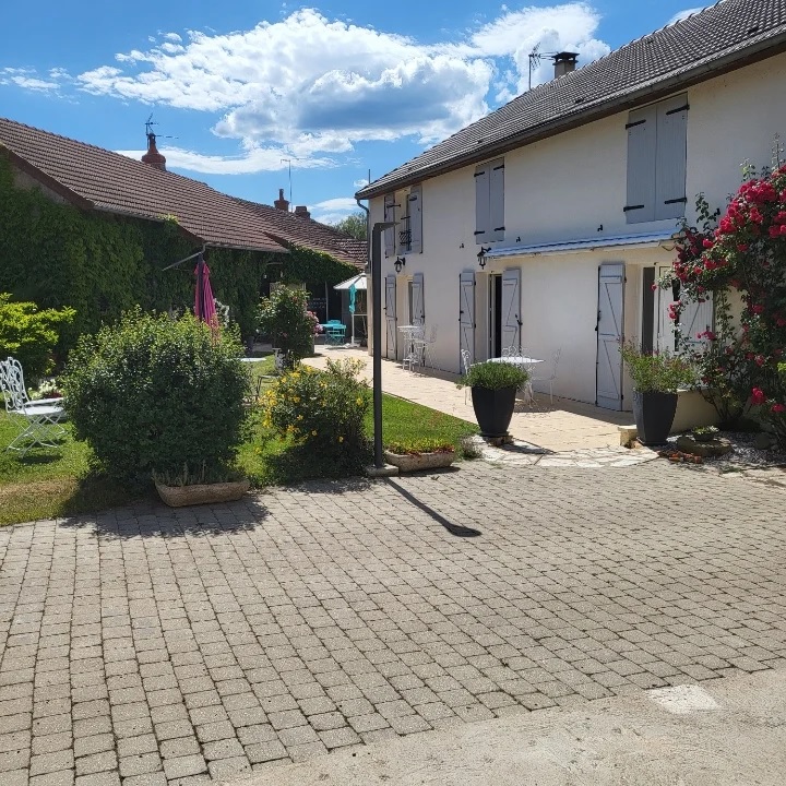 Halte aux 3 brins d'herbe, chambre d'hôtes à Chaumot