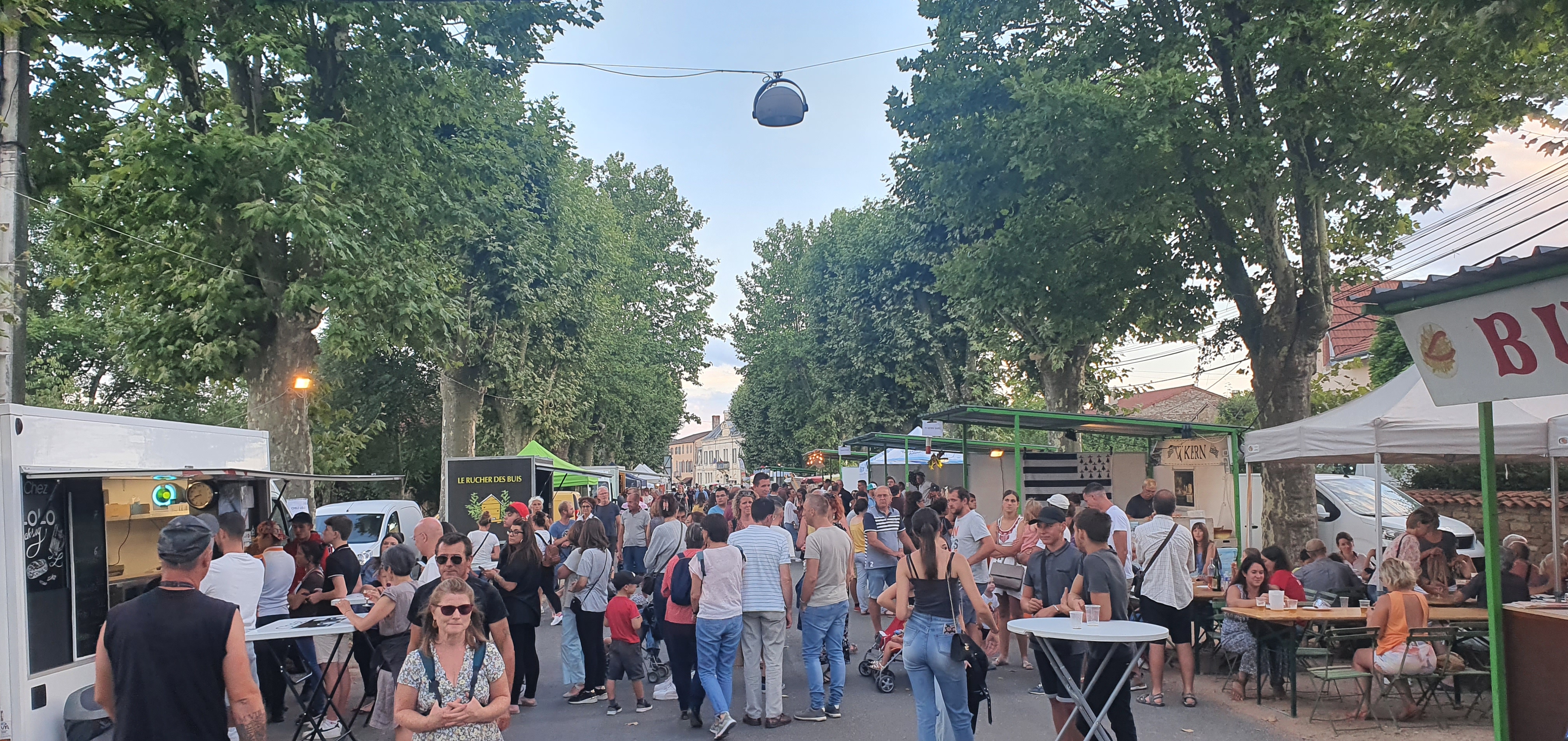 Marché nocturne  