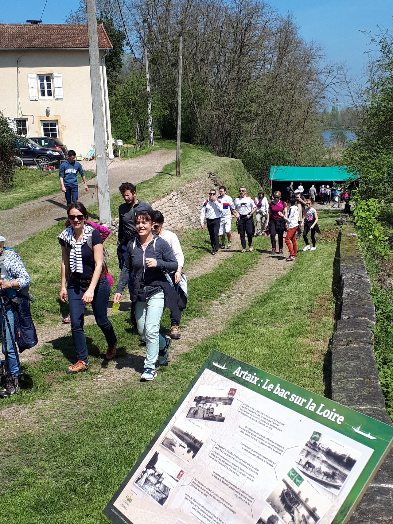 Artaix Marche du Muguet1