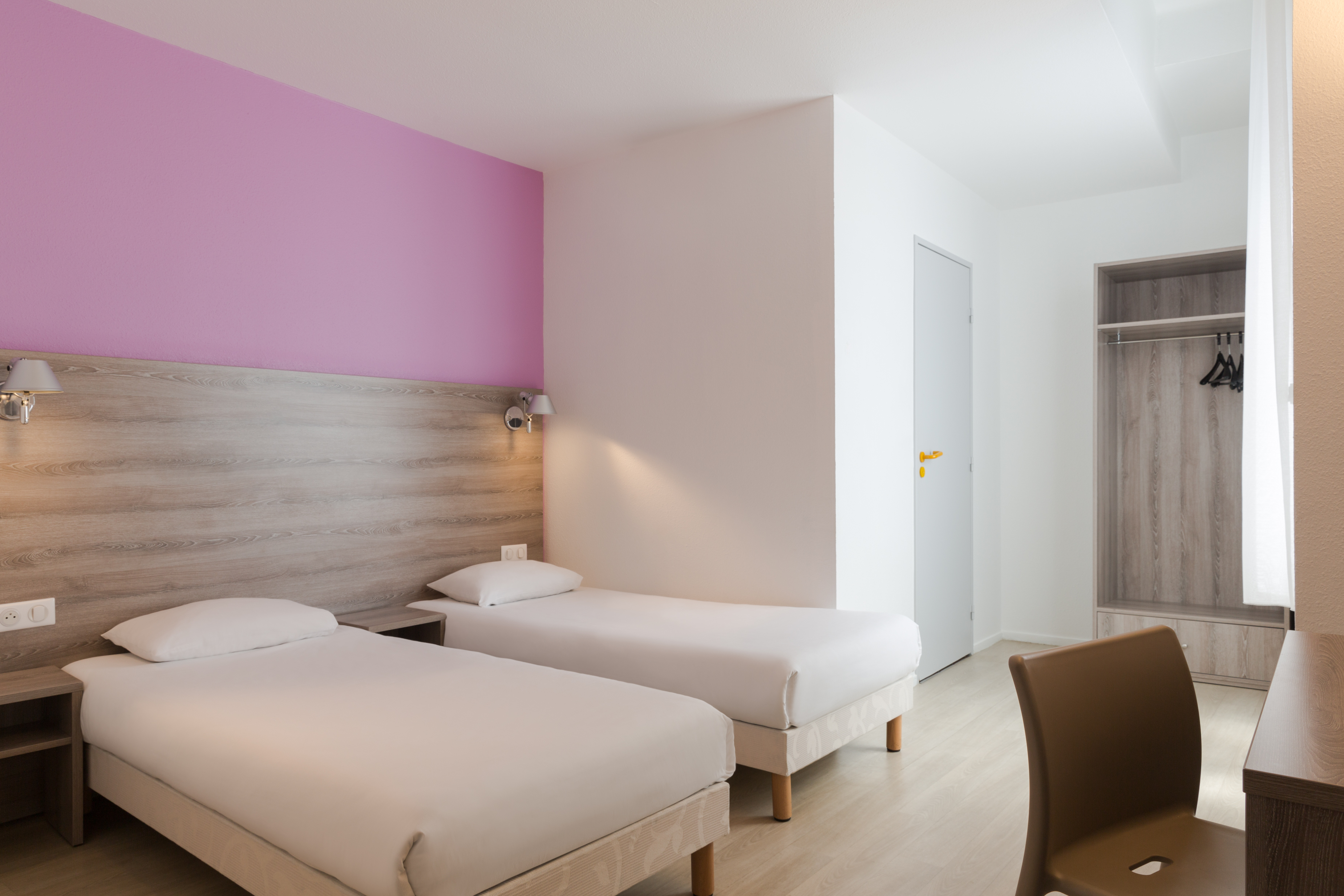 Brit Hôtel Confort Nevers Centre Gare