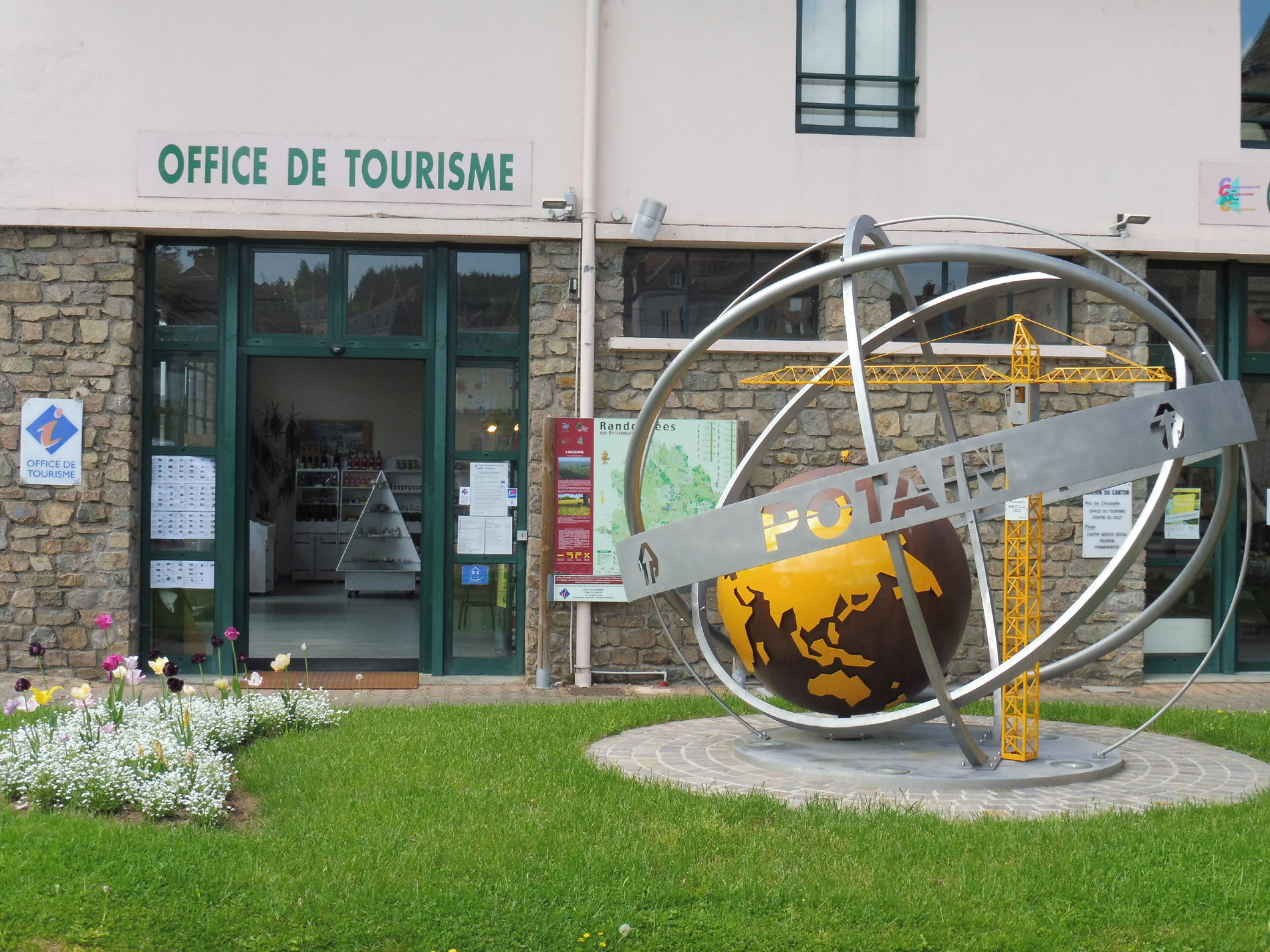 Office de Tourisme Sud Brionnais  France Bourgogne-Franche-Comté Saône-et-Loire La Clayette 71800