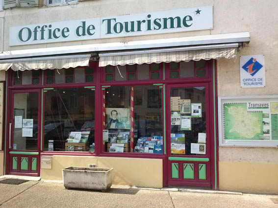Bureau d'Information Touristique de Tramayes  France Bourgogne-Franche-Comté Saône-et-Loire Tramayes 71520