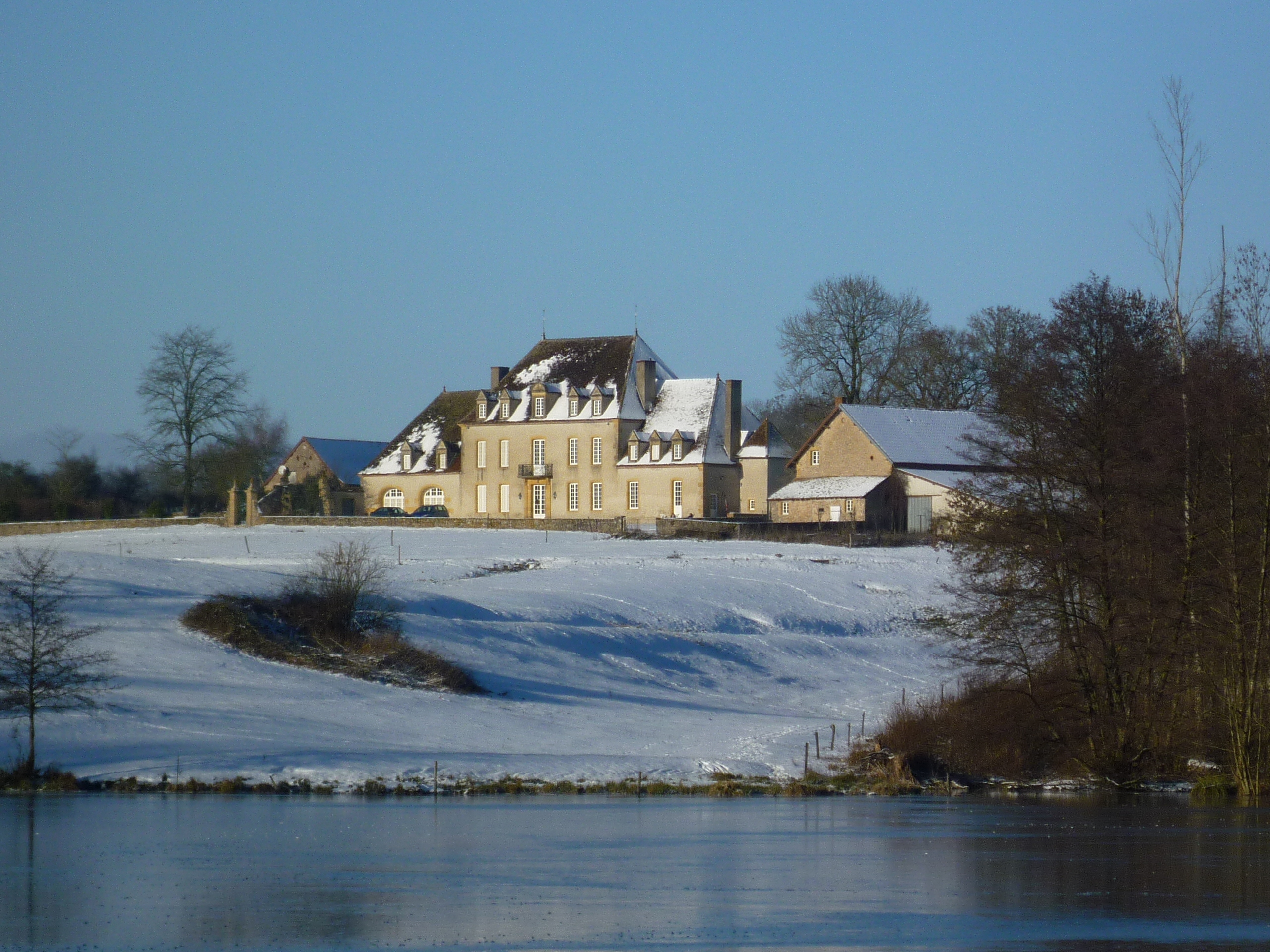Château de lavault en hiver