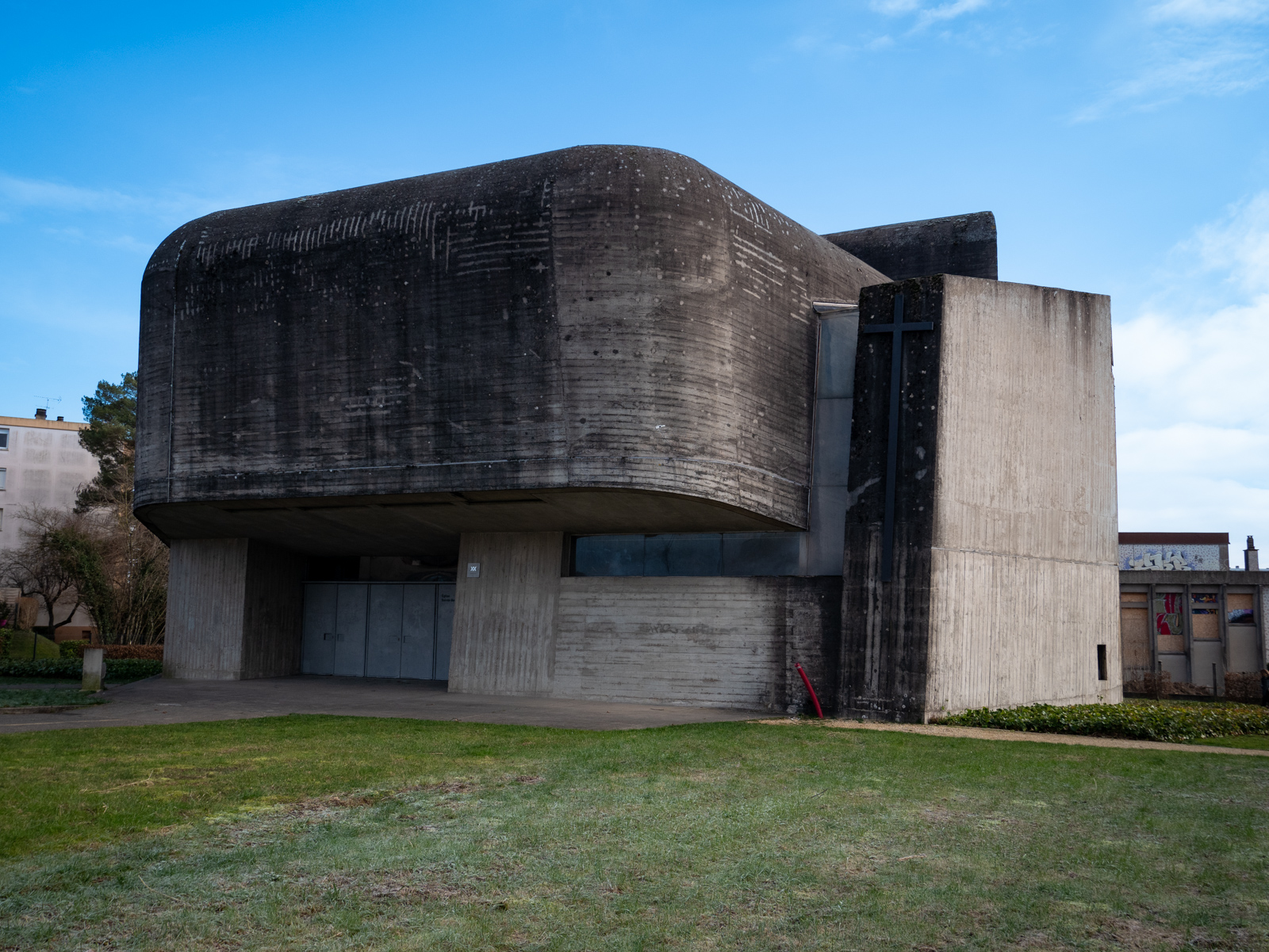 Eglise Sainte Bernadette du Banlay, Nevers - photo 8