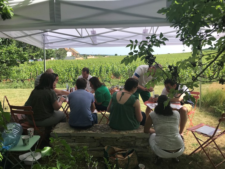 Les Petits Charrons