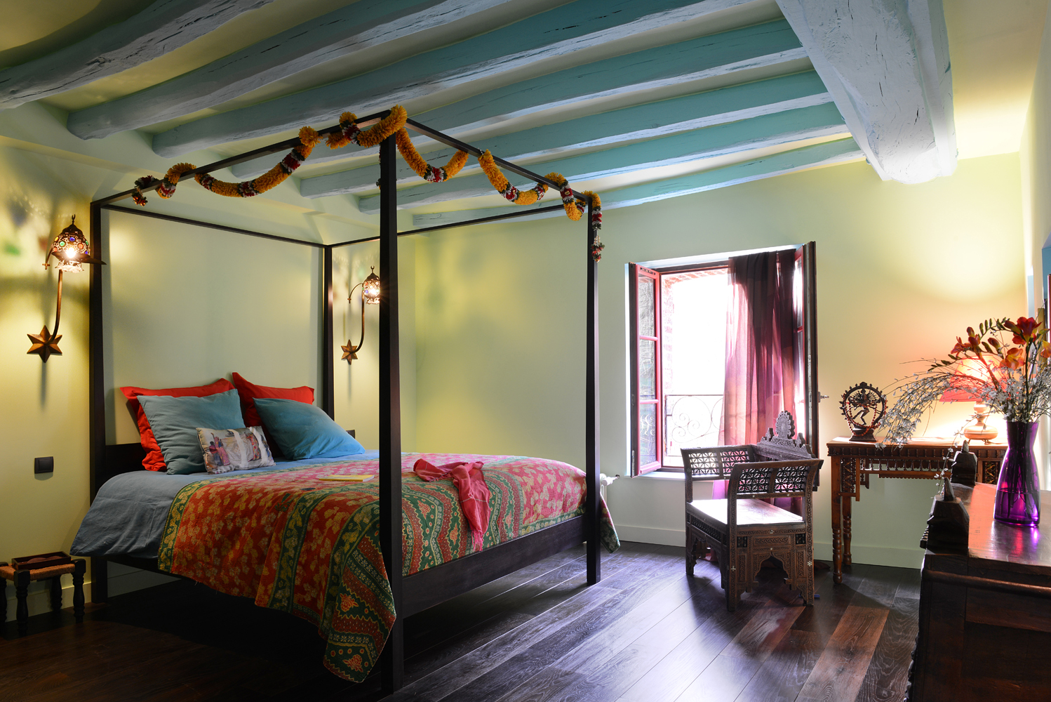 Domaine de l'Ocrerie, chambre d'hôtes à Pourrain