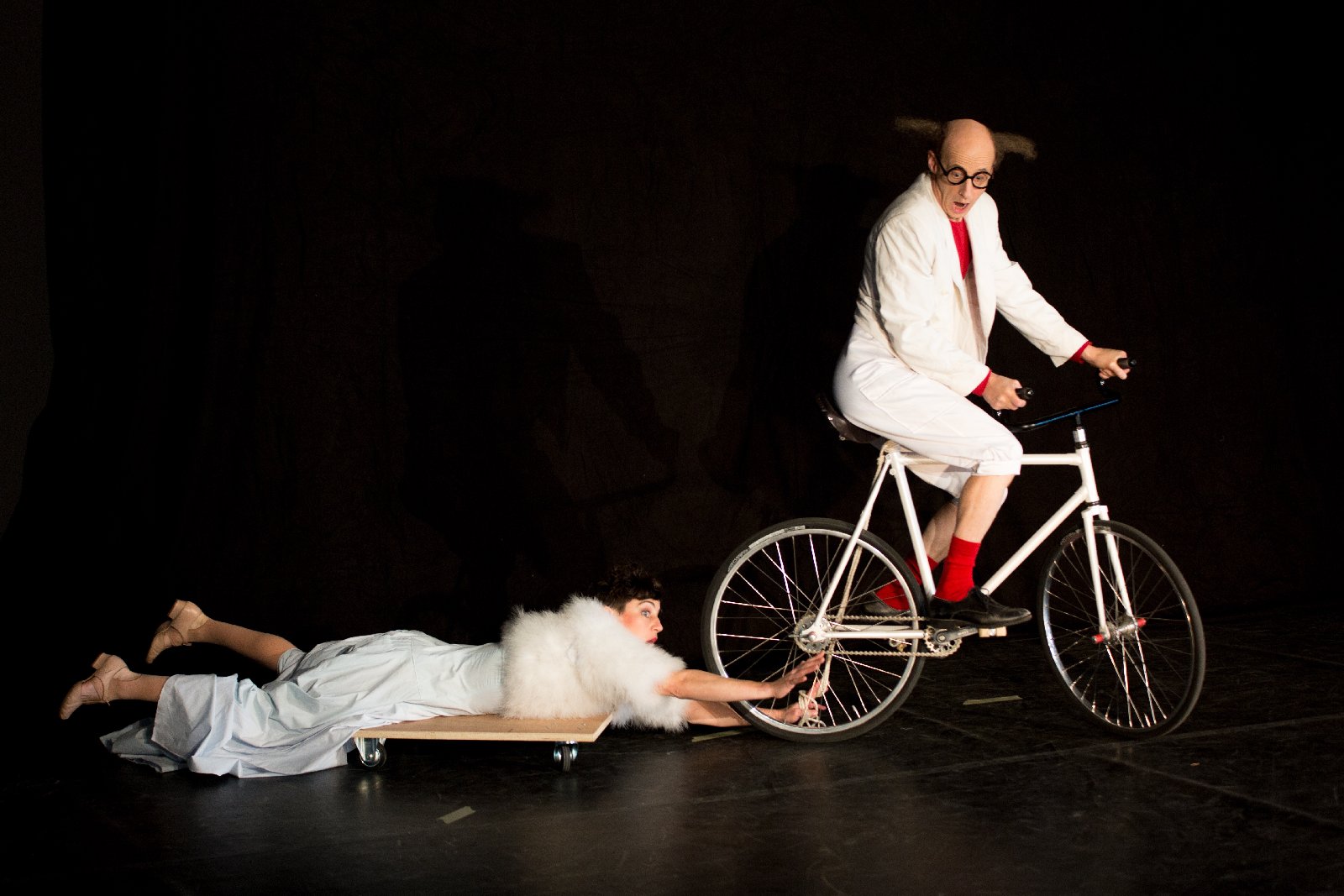 Arts&Scènes : Hoppà ! Oups ! par la cie Poudre d'escampette