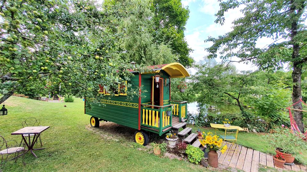 Les Roulottes de l'étang