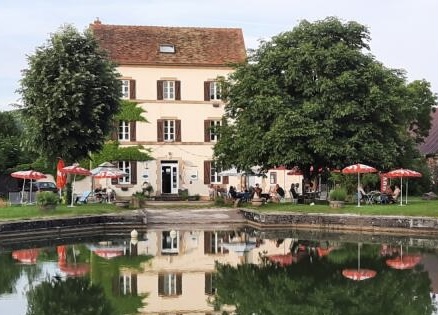 Au Bord du Canal