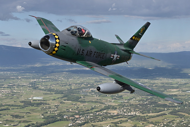 Le F 86 Sabre lors d'un meeting précédent