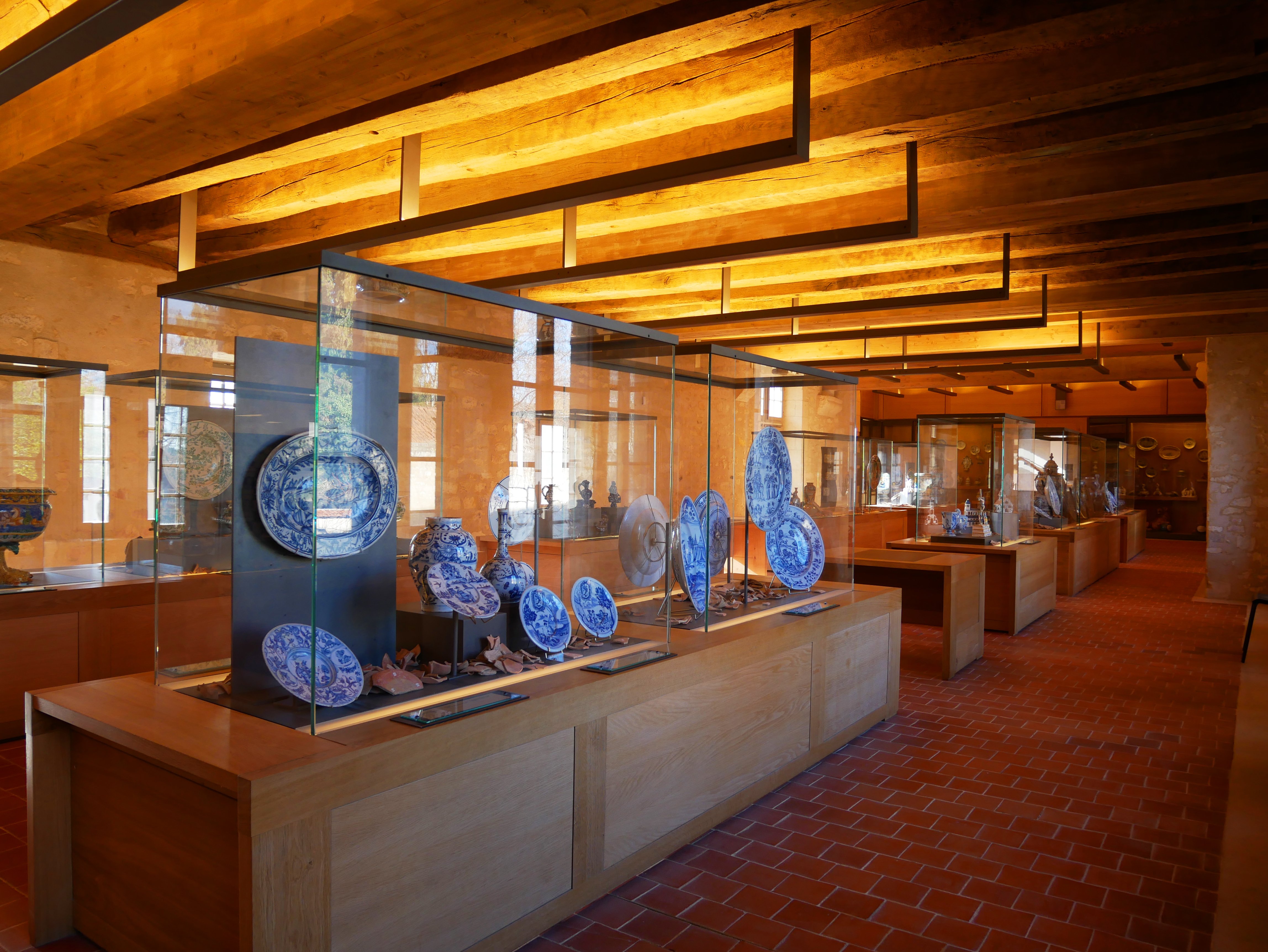 Salle des faïences 4 