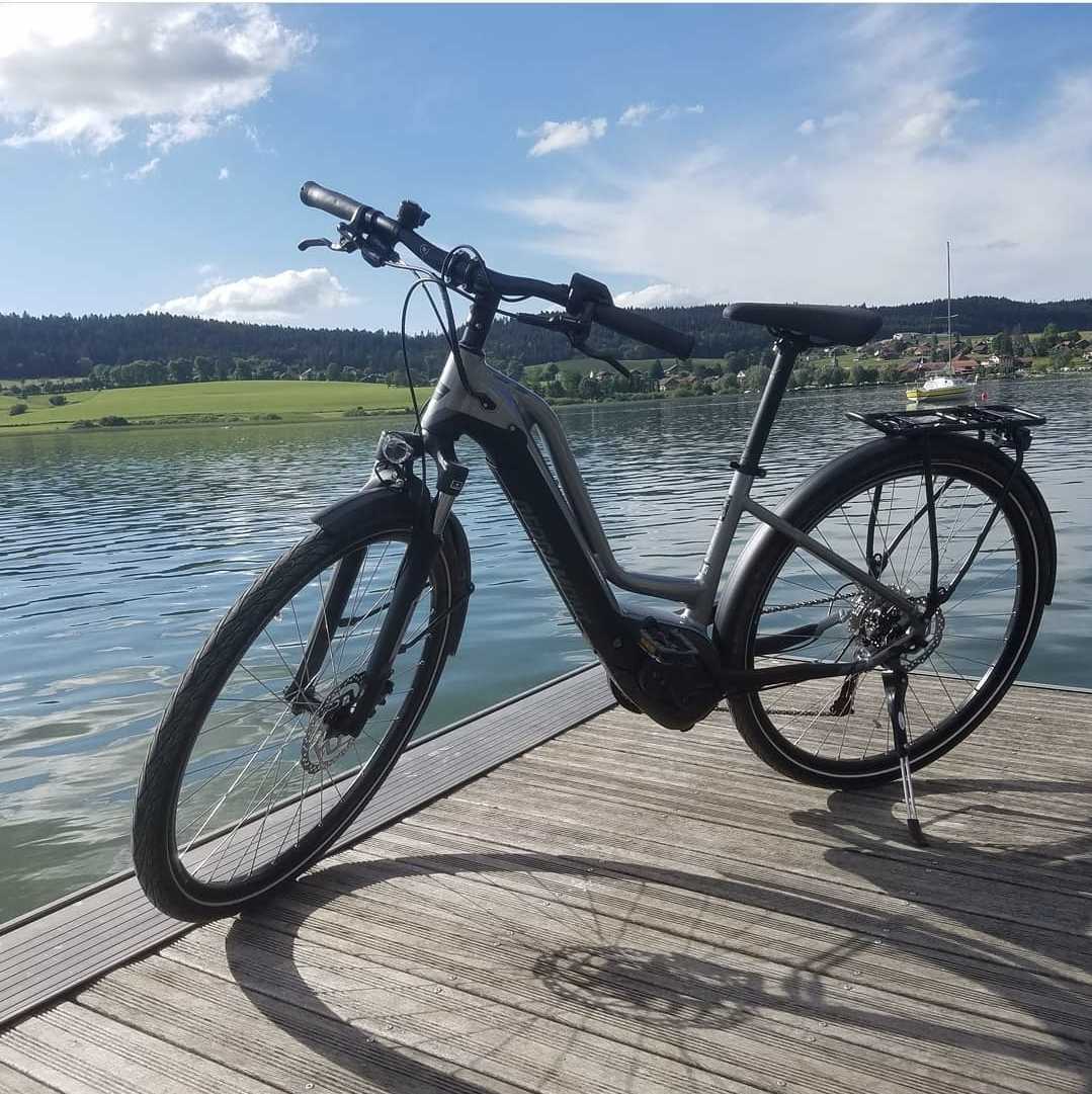 Tour Du Lac De Malbuisson En Vélo Les Flots du Lac - Office de tourisme de Malbuisson Les Lacs