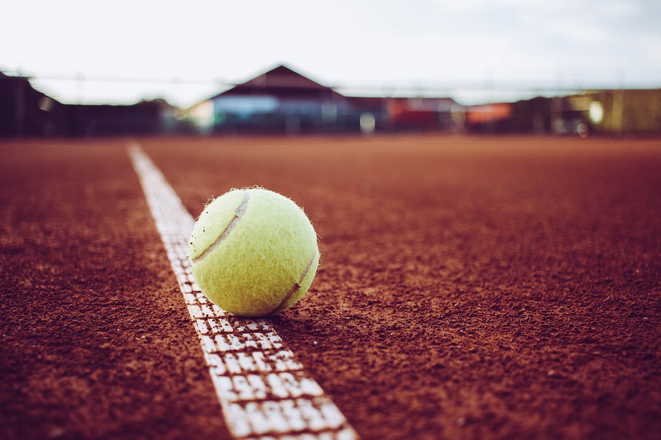 Terrain de tennis de Luzy