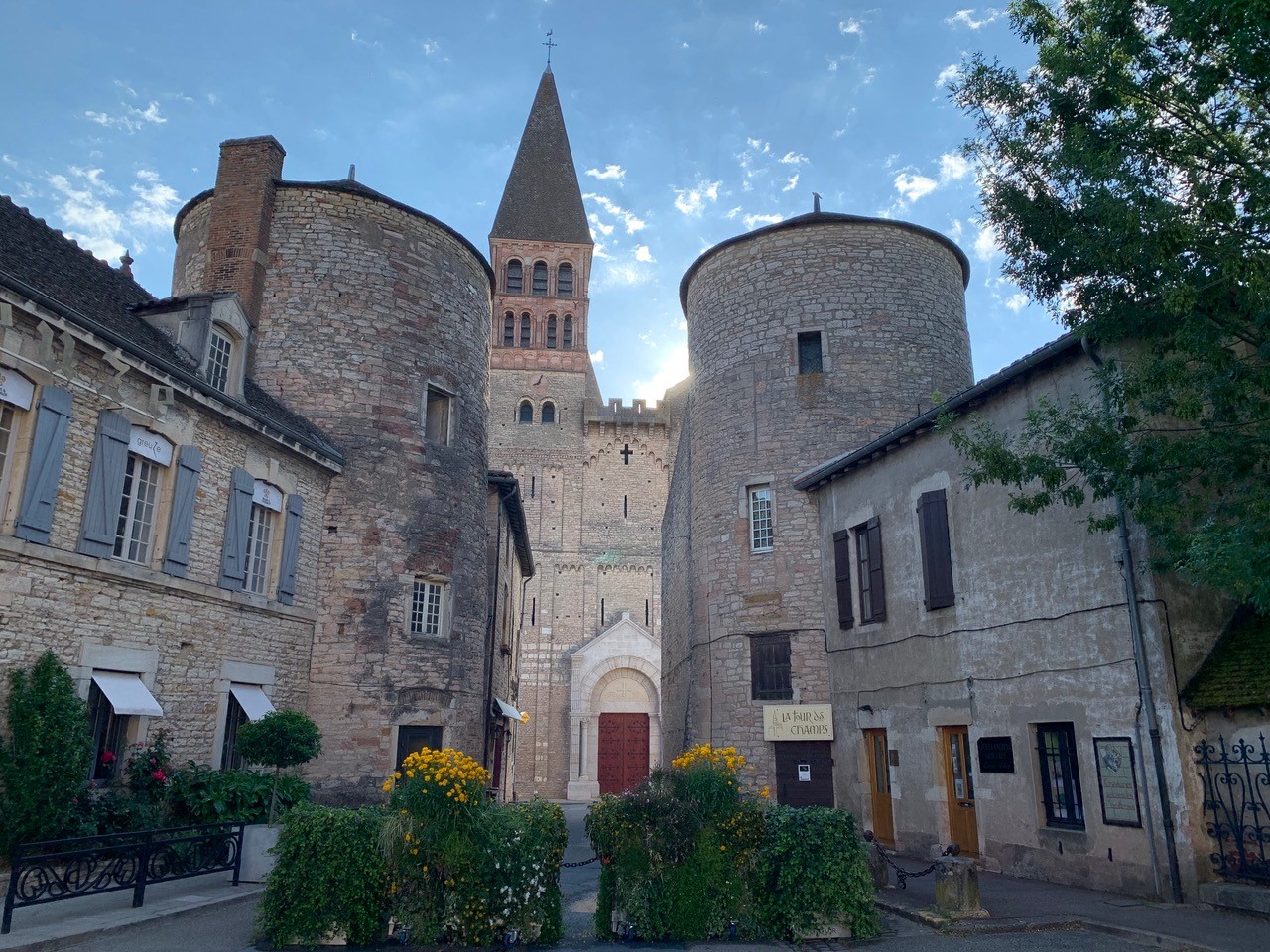 Tournus_Abbaye Saint-Philibert_Façade 