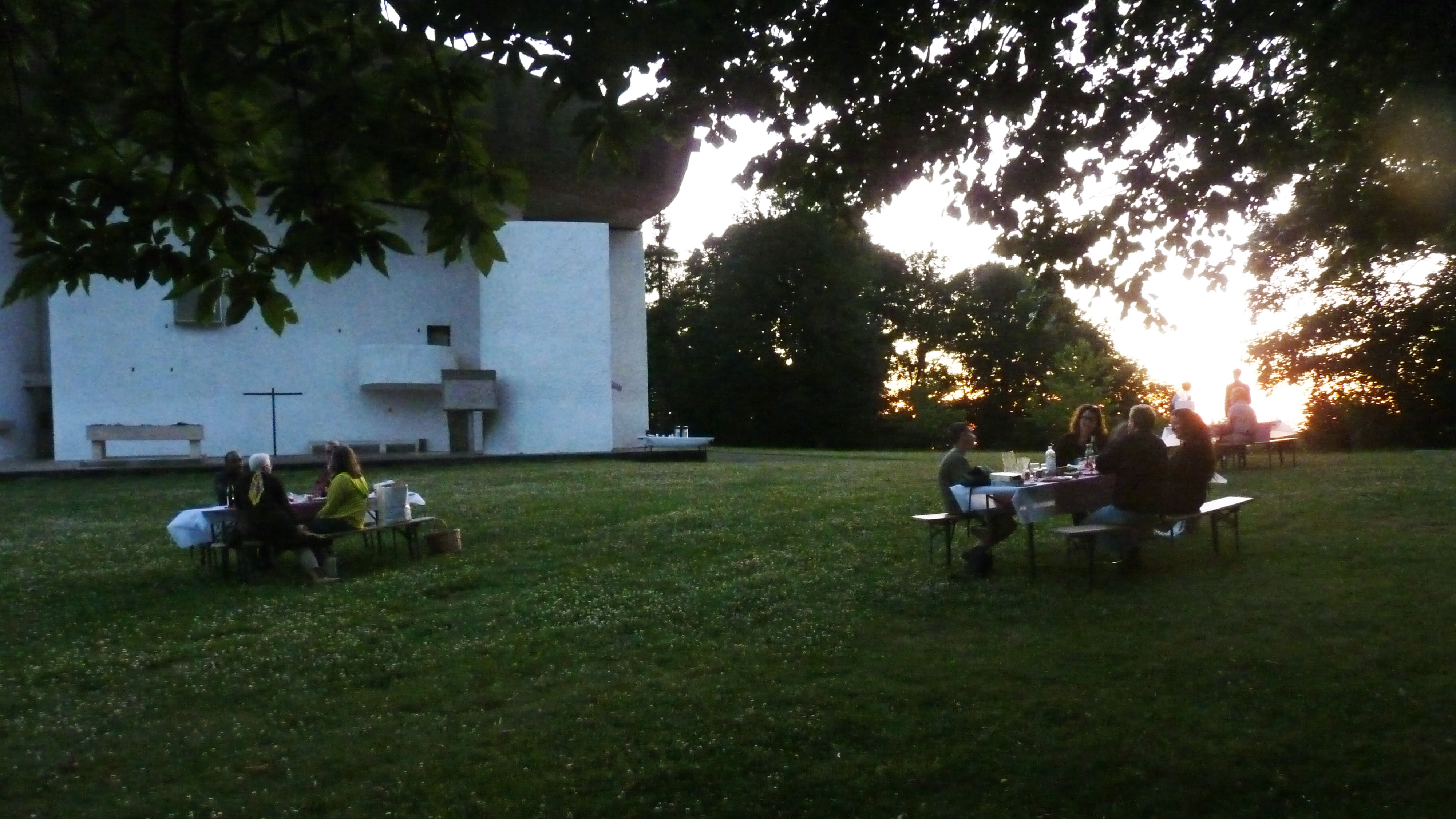 V_U_E_2022_06_10_P12