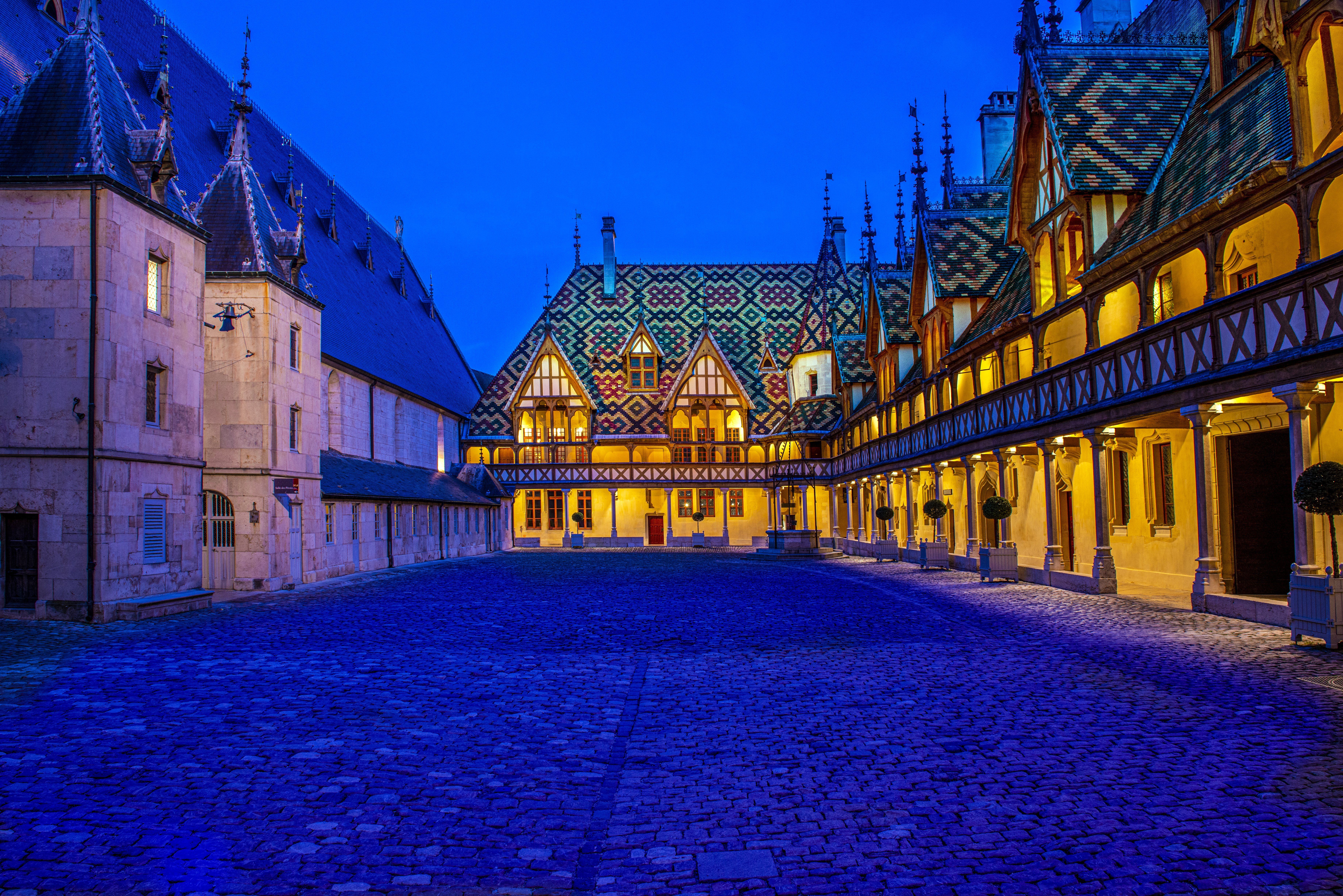 Cour d'honneur