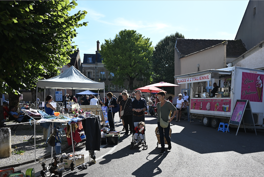 Vide-Greniers de L'Isle-sur-Serein — visuel événement