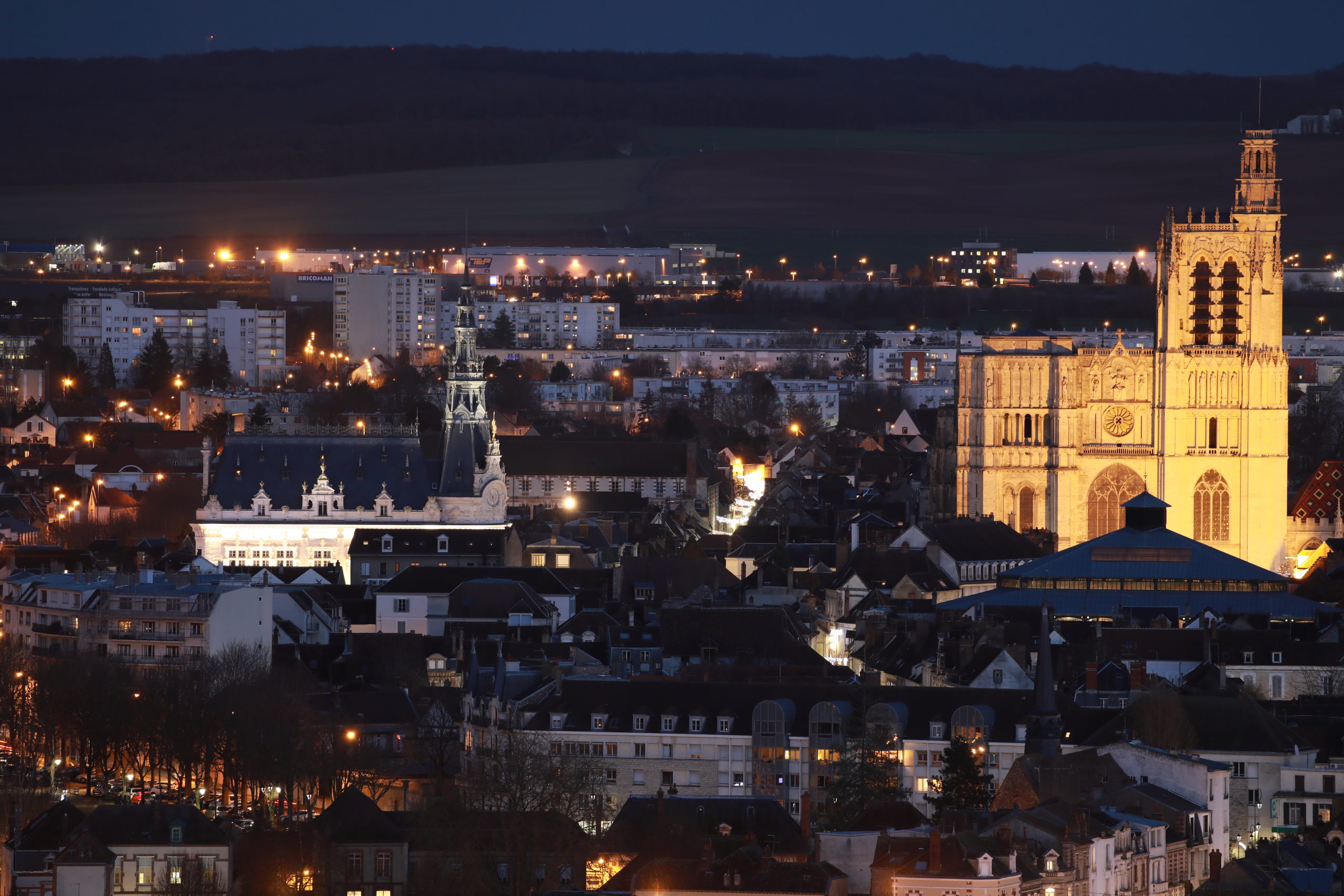 VISITE NOCTURNE : INCROYABLE MAIS VRAI !