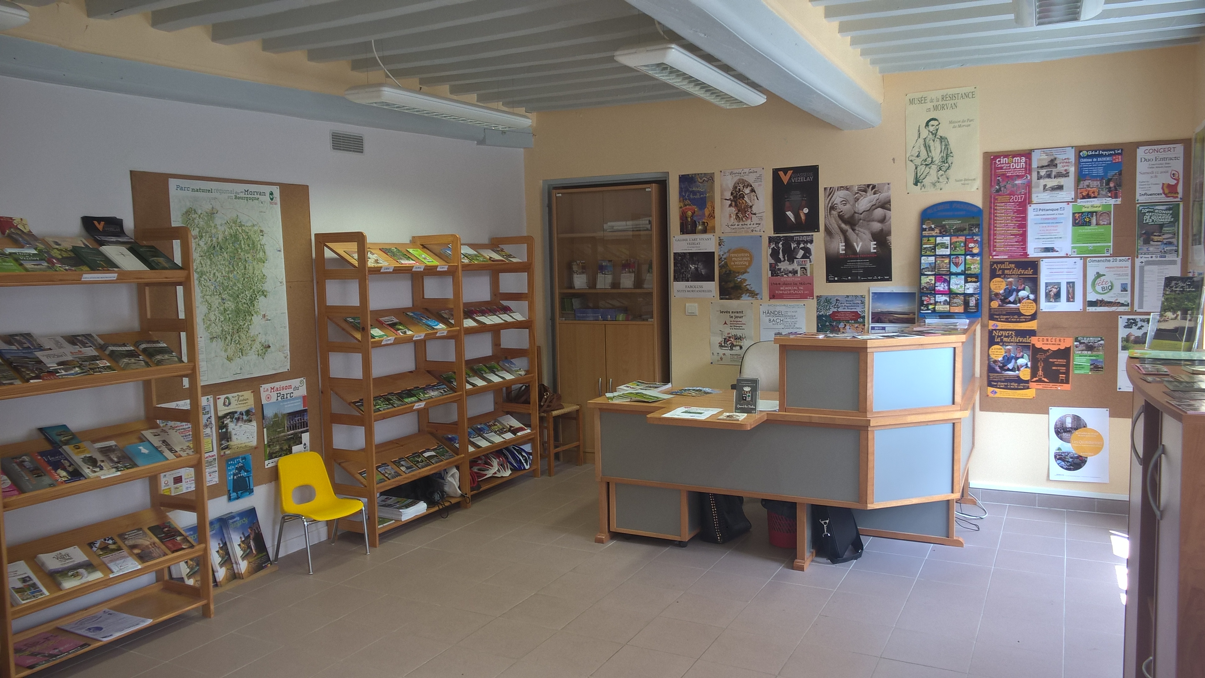 Office de Tourisme du Grand Vézelay - BIT de Quarré-Les-Tombes