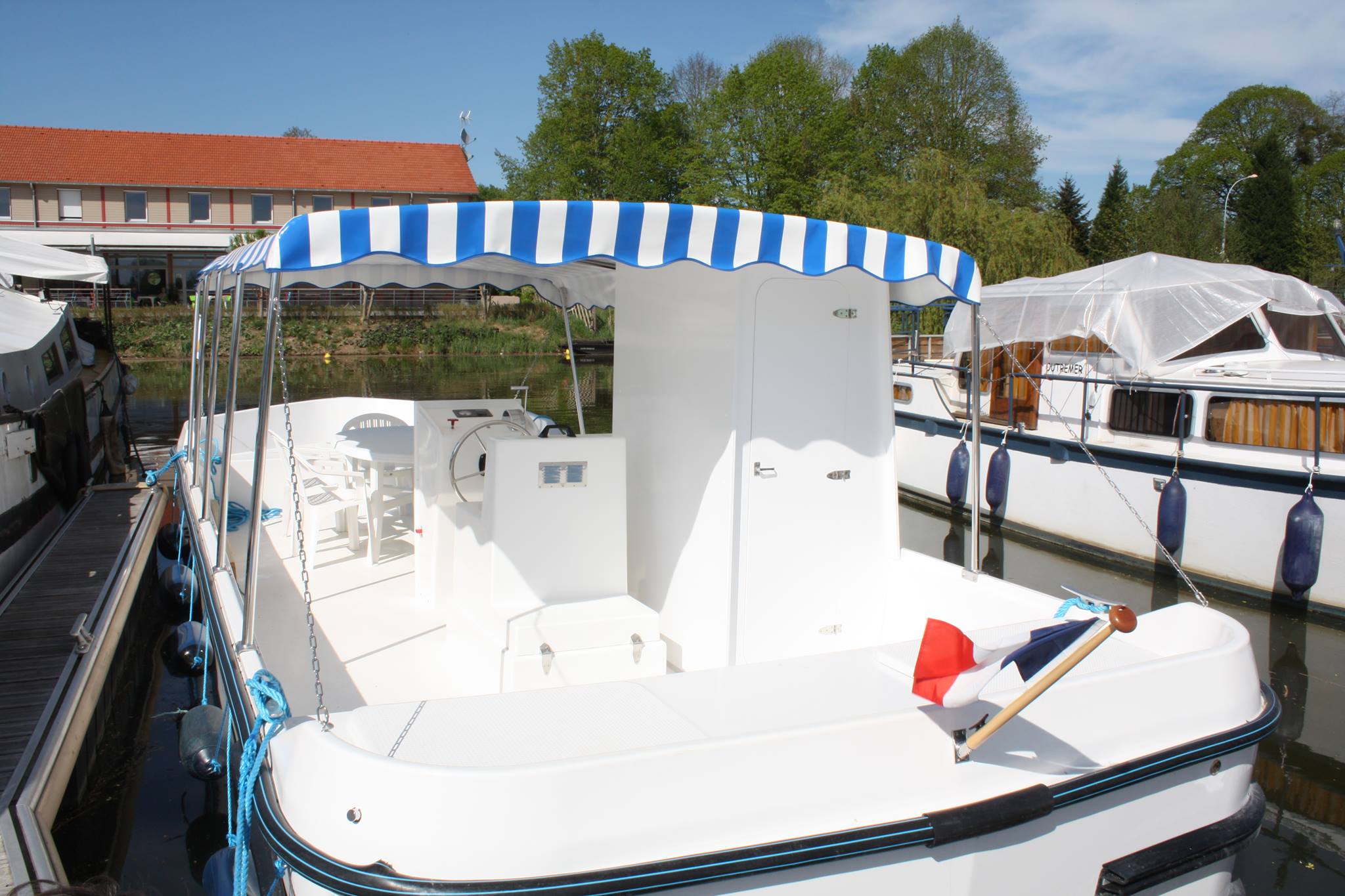 Location de bateau à la journée "Belisama"