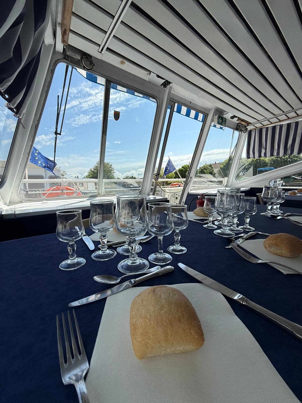 Déjeuner croisière